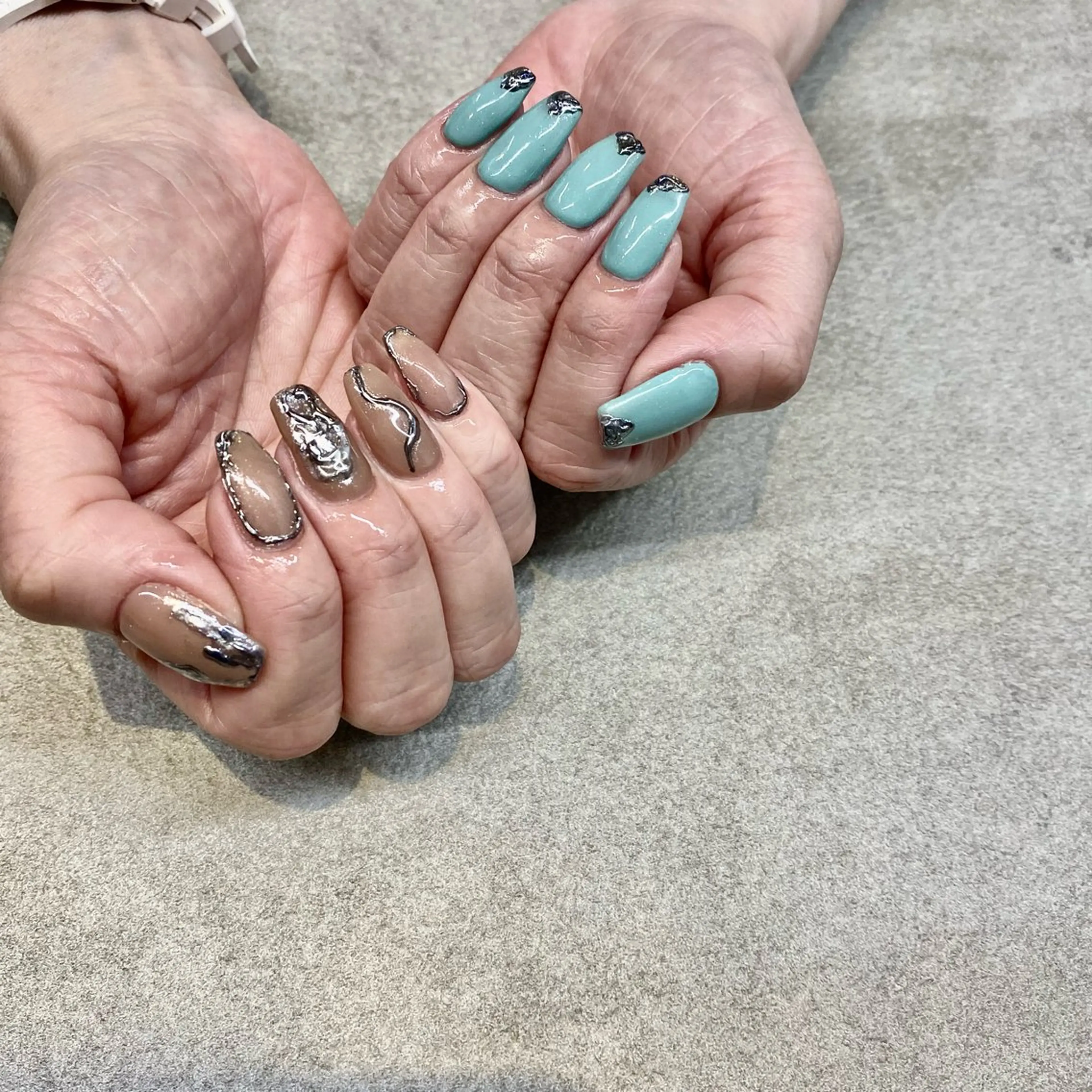 ネイル ハンドネイル 山﨑 葉月のネイルデザイン