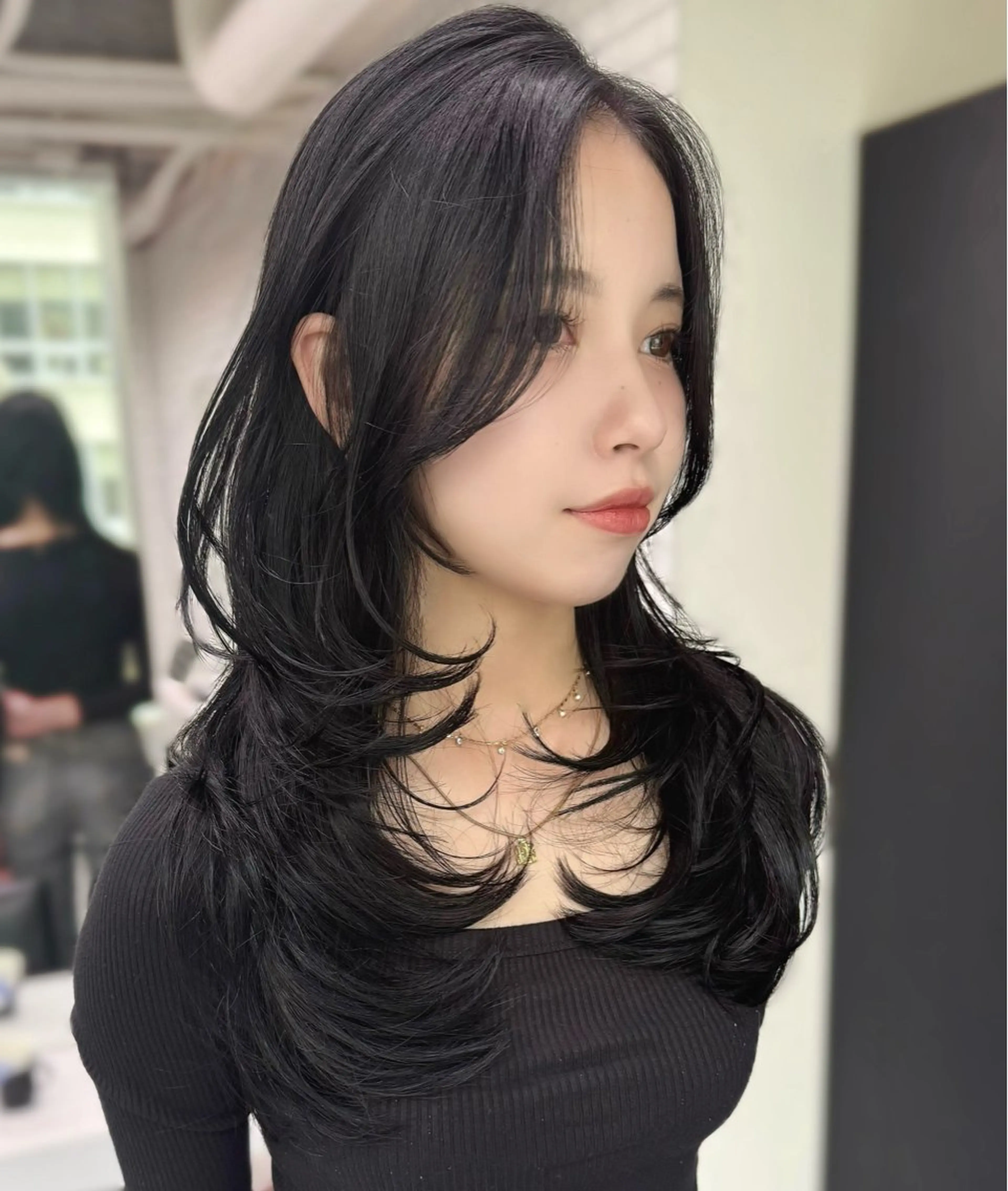 セミロング レイヤーカット 難波/レイヤーカット zina【辻優也】のヘアスタイル