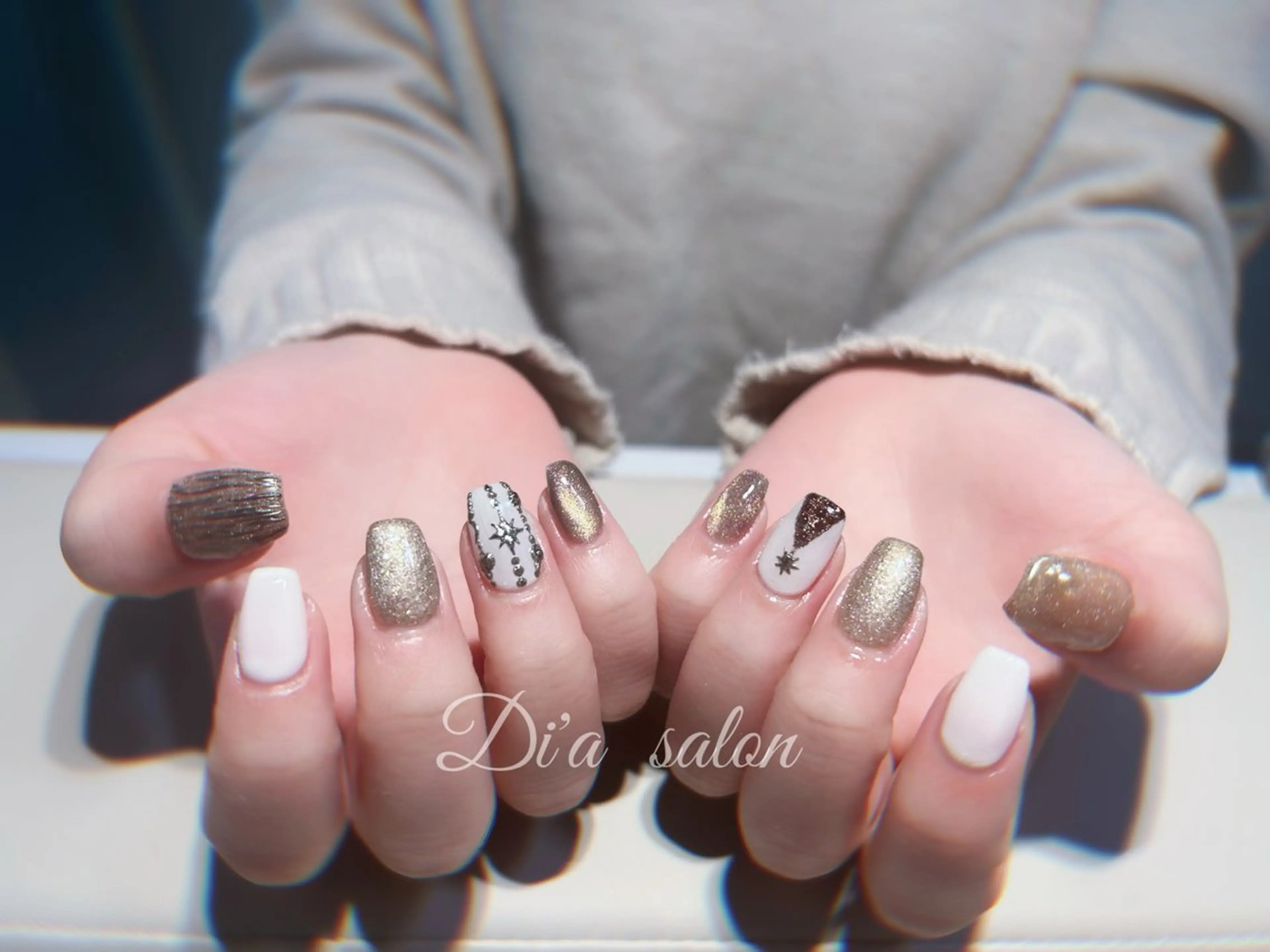ネイル ハンドネイル di'a salonのネイルデザイン