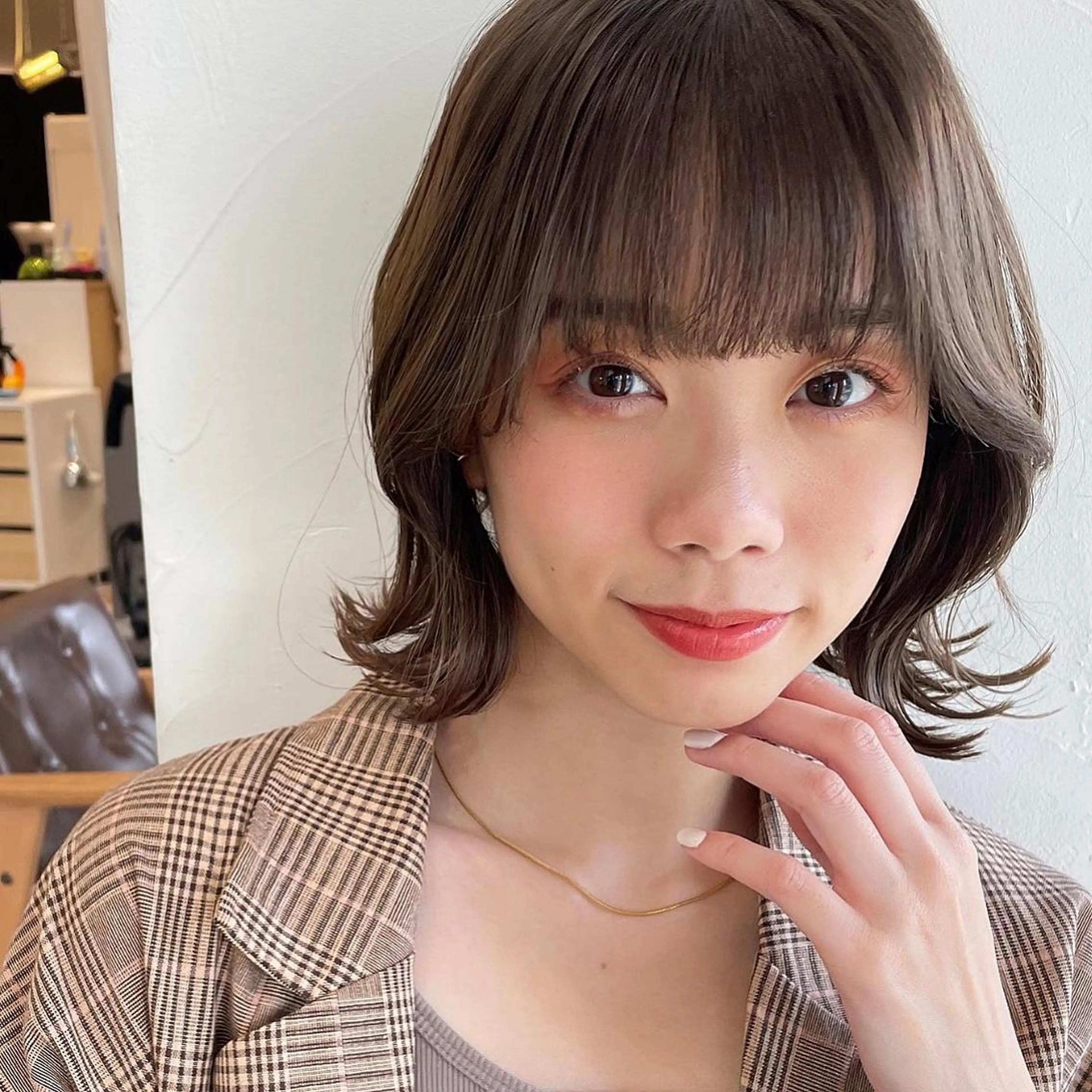 ミディアム カラー ベージュカラー OAK 学芸大学所属・秋葉萌　透明感カラー /レイヤー/ボブ♡のヘアスタイル