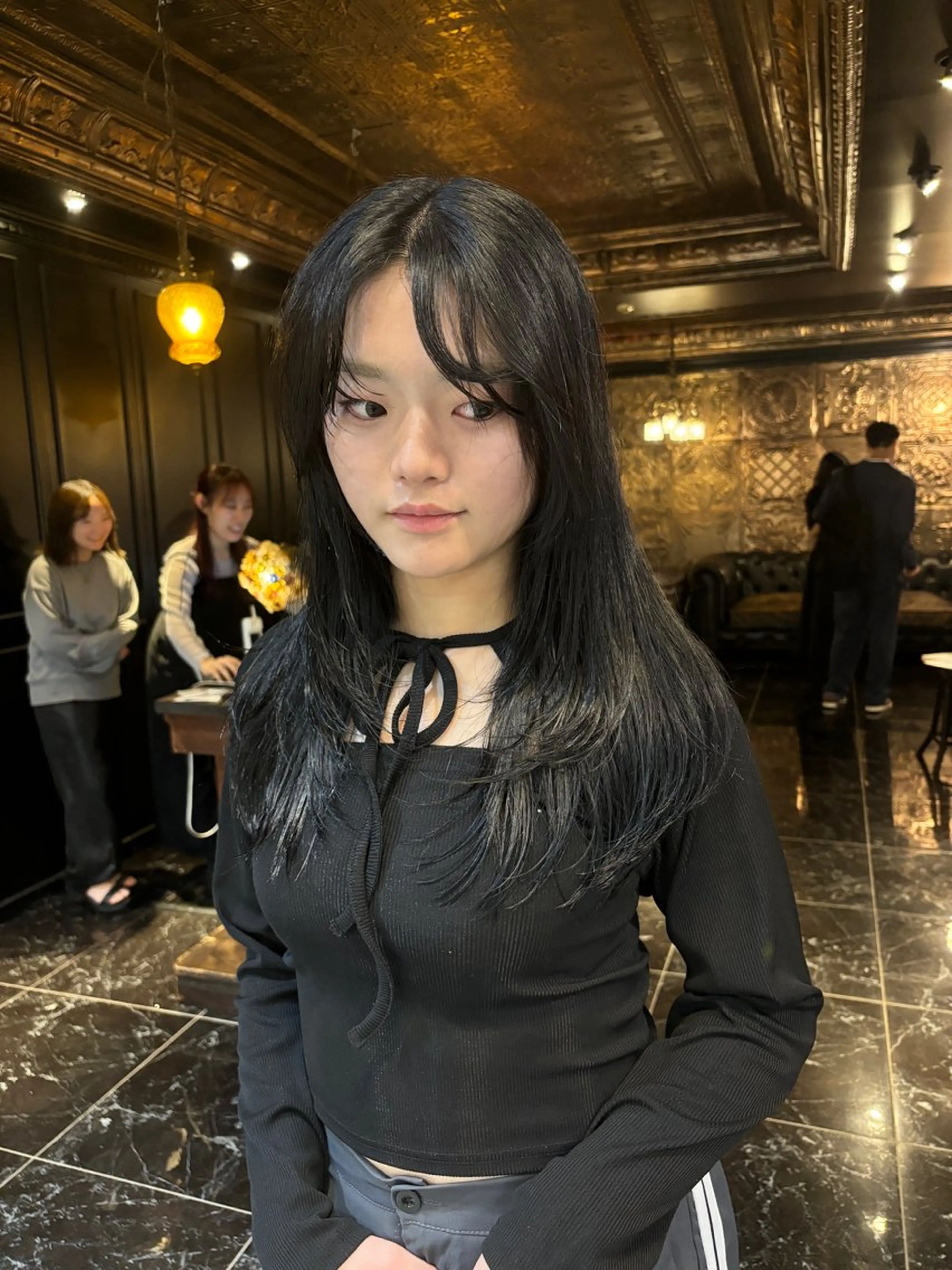 ロング カラー カット ヘアカラー トリートメント レイヤー/ハッシュ/ ウルフ/透明感カラーのヘアスタイル