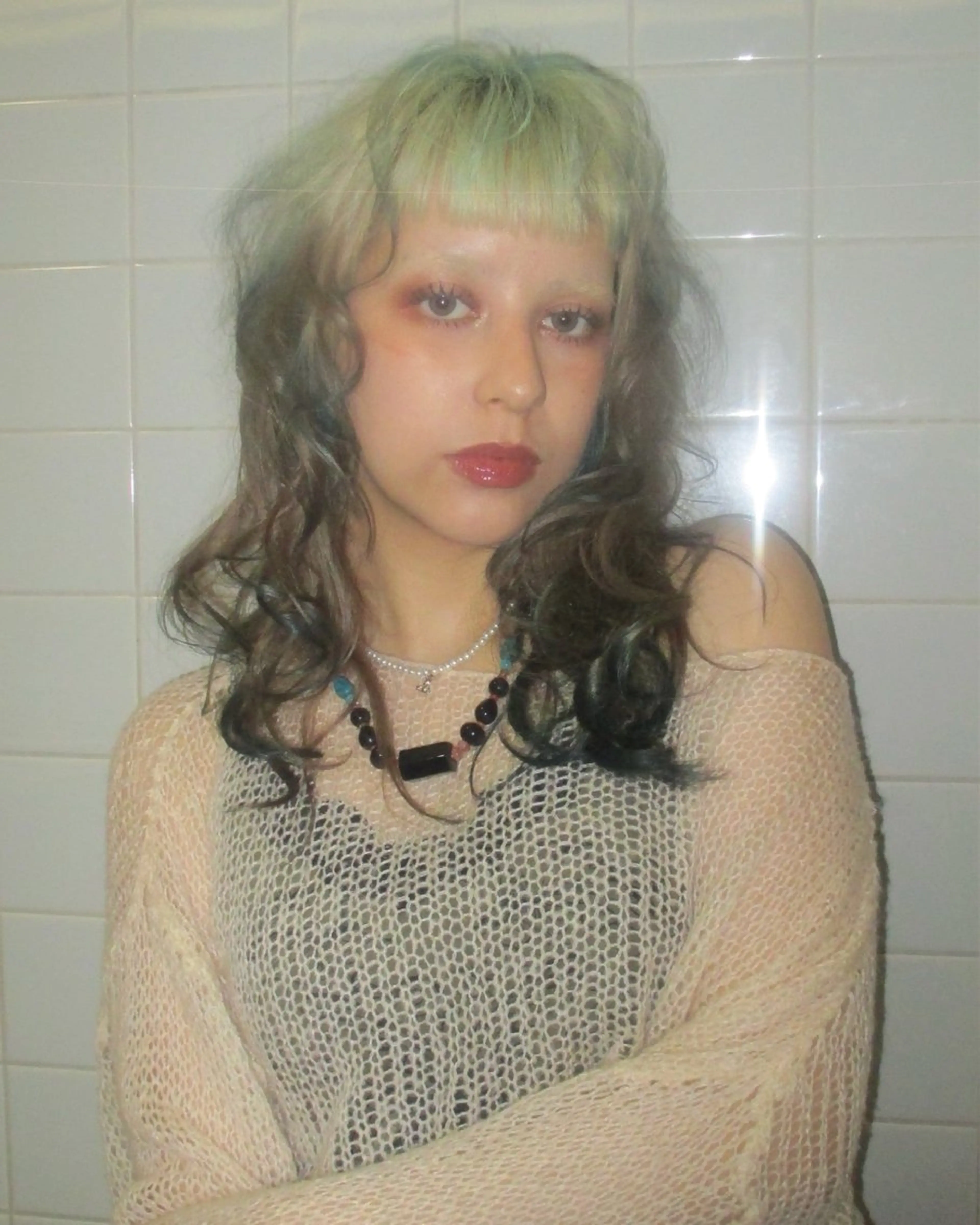 ミディアム カラー ヘアアレンジ minto/ 似合わせ/ハイトーンのヘアスタイル