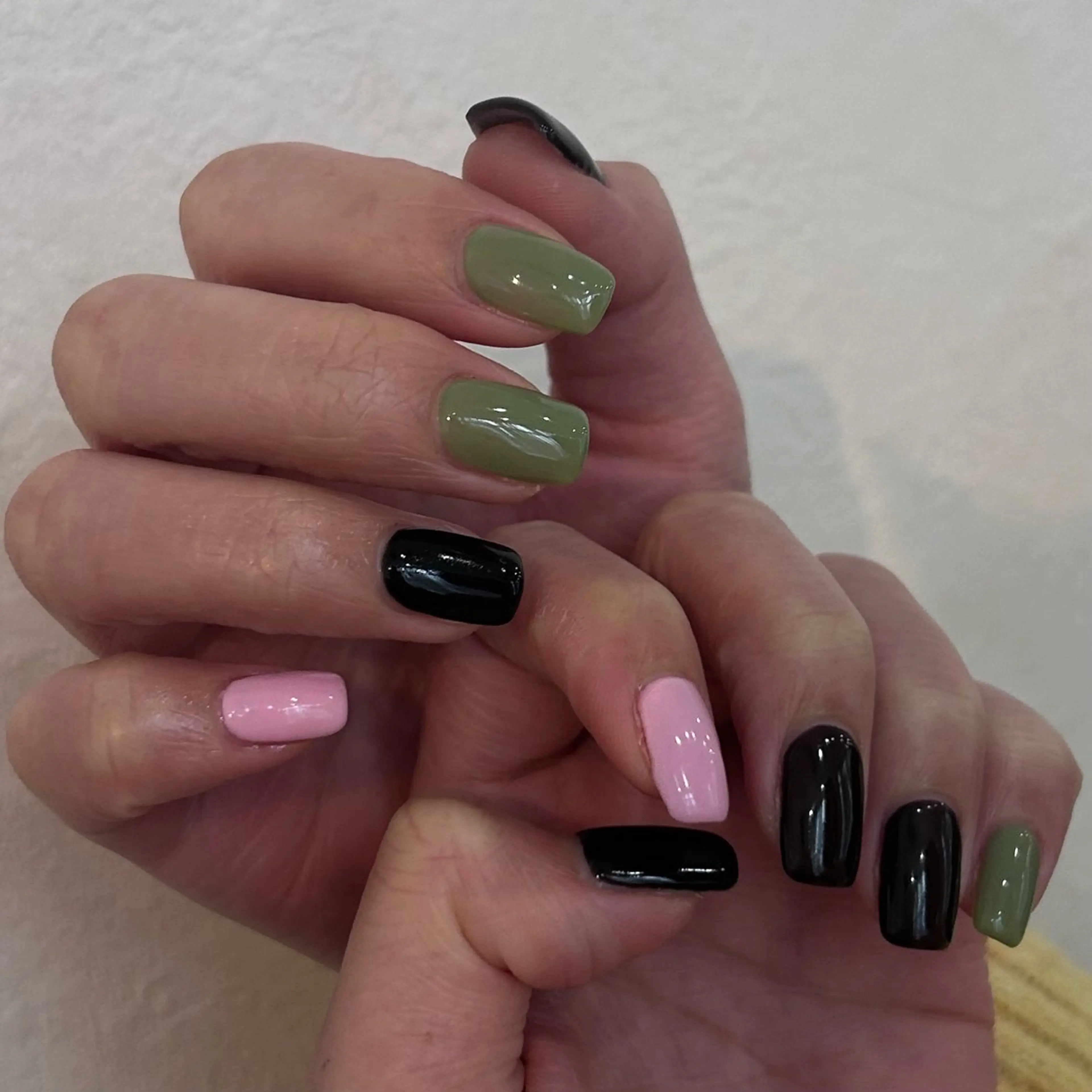 ネイル ハンドネイル Yarm As Etelのネイルデザイン