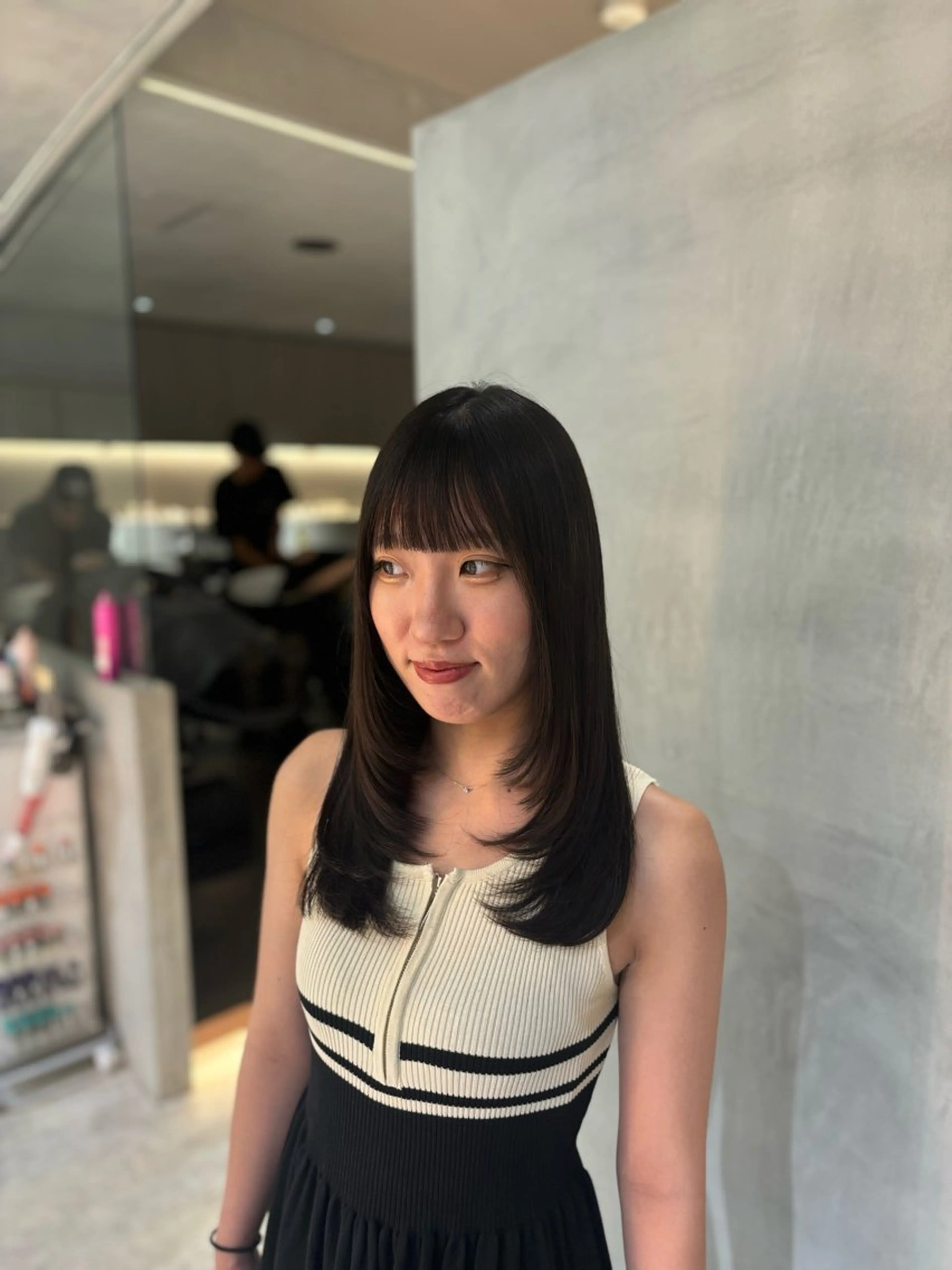 セミロング 🦋美髪矯正、髪質 改善のプロ🦋アオイのヘアスタイル