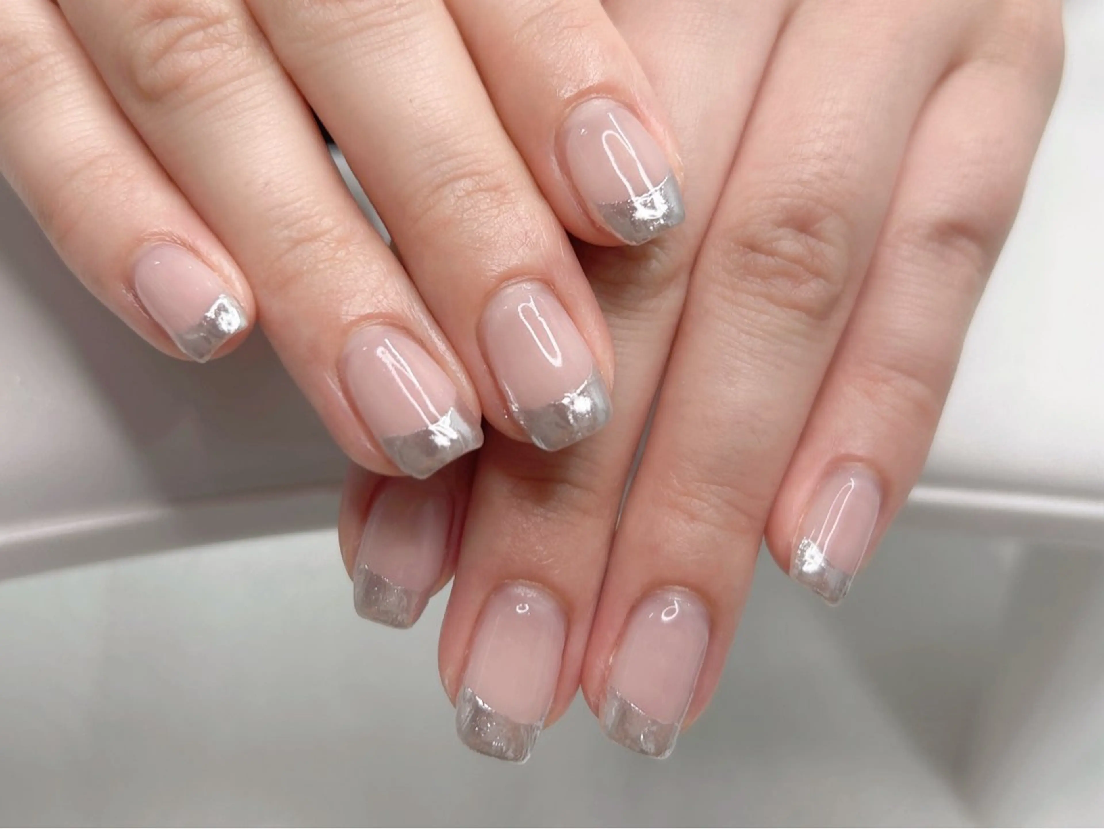 ネイル 桜ネイル フレンチネイル ミラーネイル オフィスネイル シンプルネイル ハンドネイル Forca total studio所属・Forca Airaのネイルデザイン