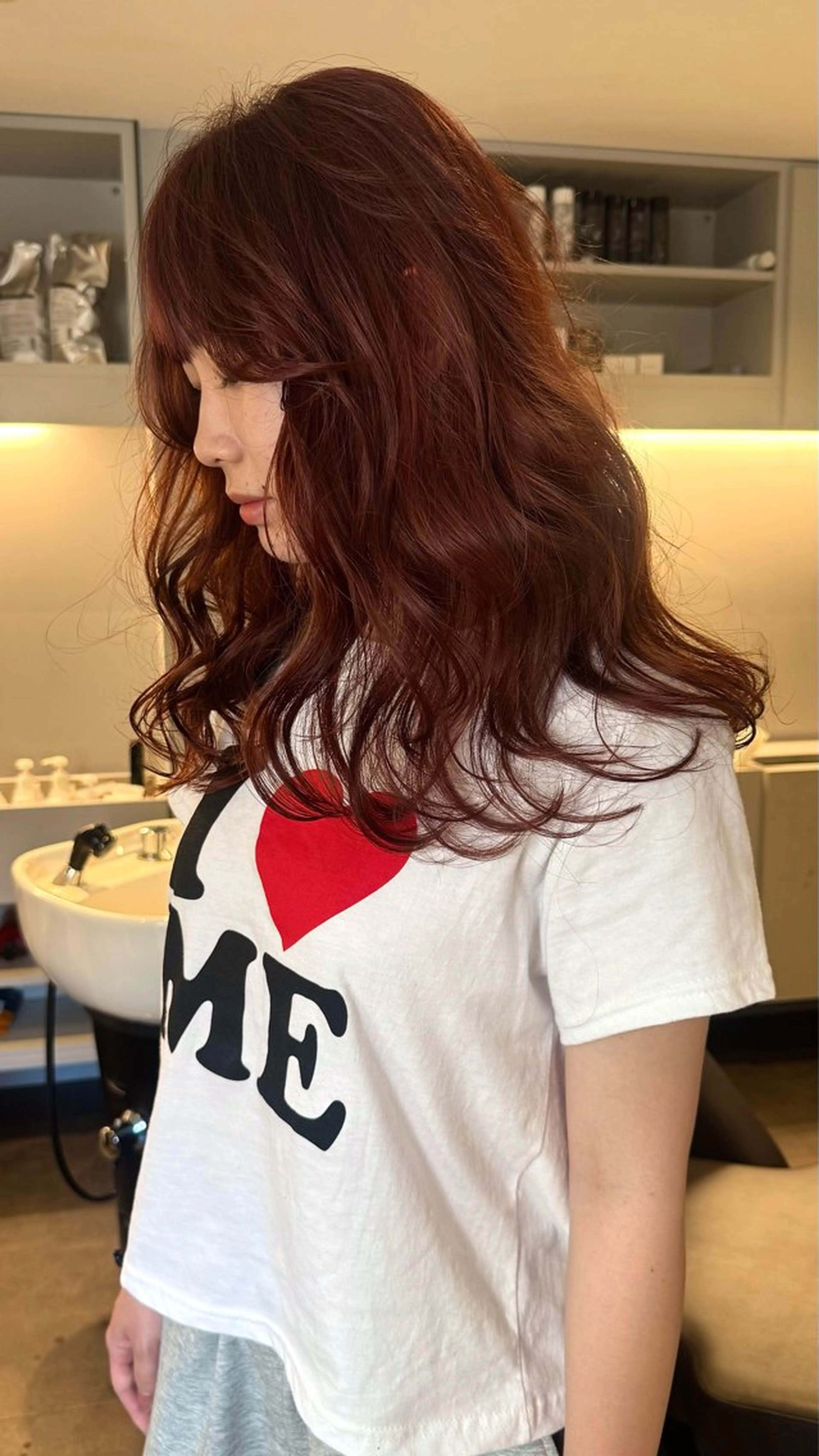 セミロング カラー ブリーチ ブラウンカラー ダブルカラー ブリーチなしカラー オレンジ RAIMA ハイトーン/ベージュのヘアスタイル