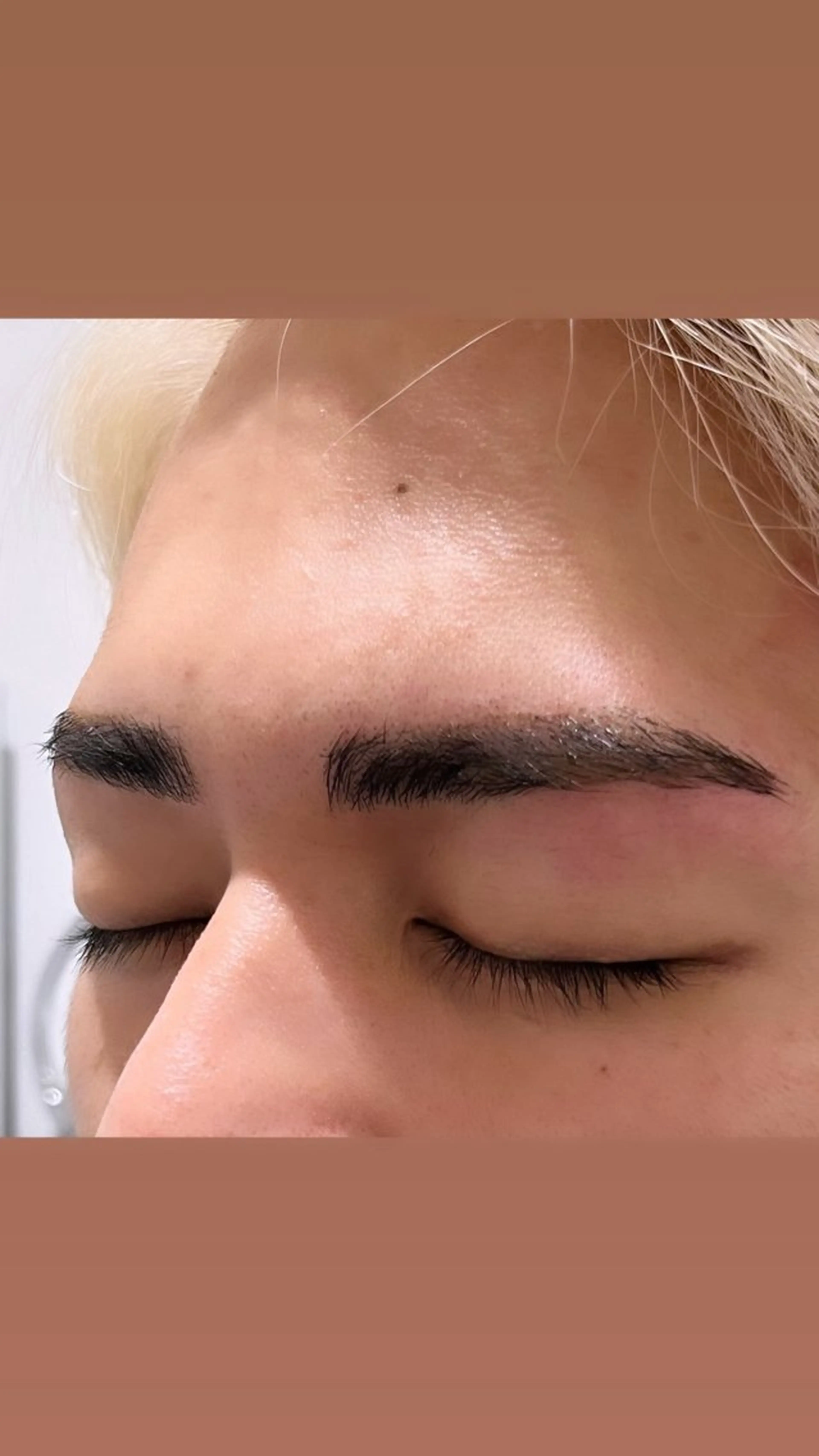 メンズ アイブロウ レアファースト高槻所属・菜 沙のマツエク・マツパデザイン