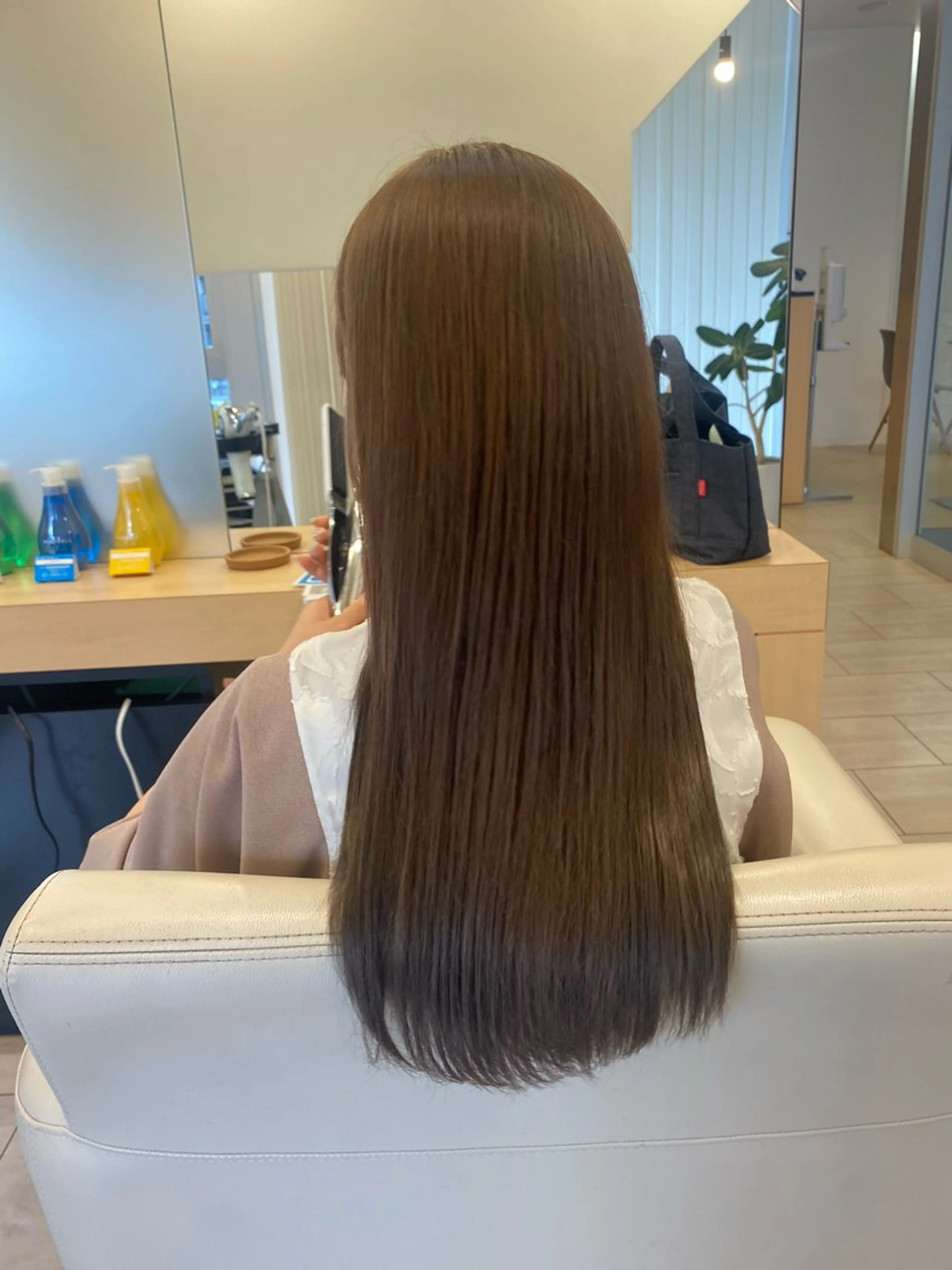 ロング カラー ベージュカラー ヘアカラー 武富 果音のヘアスタイル