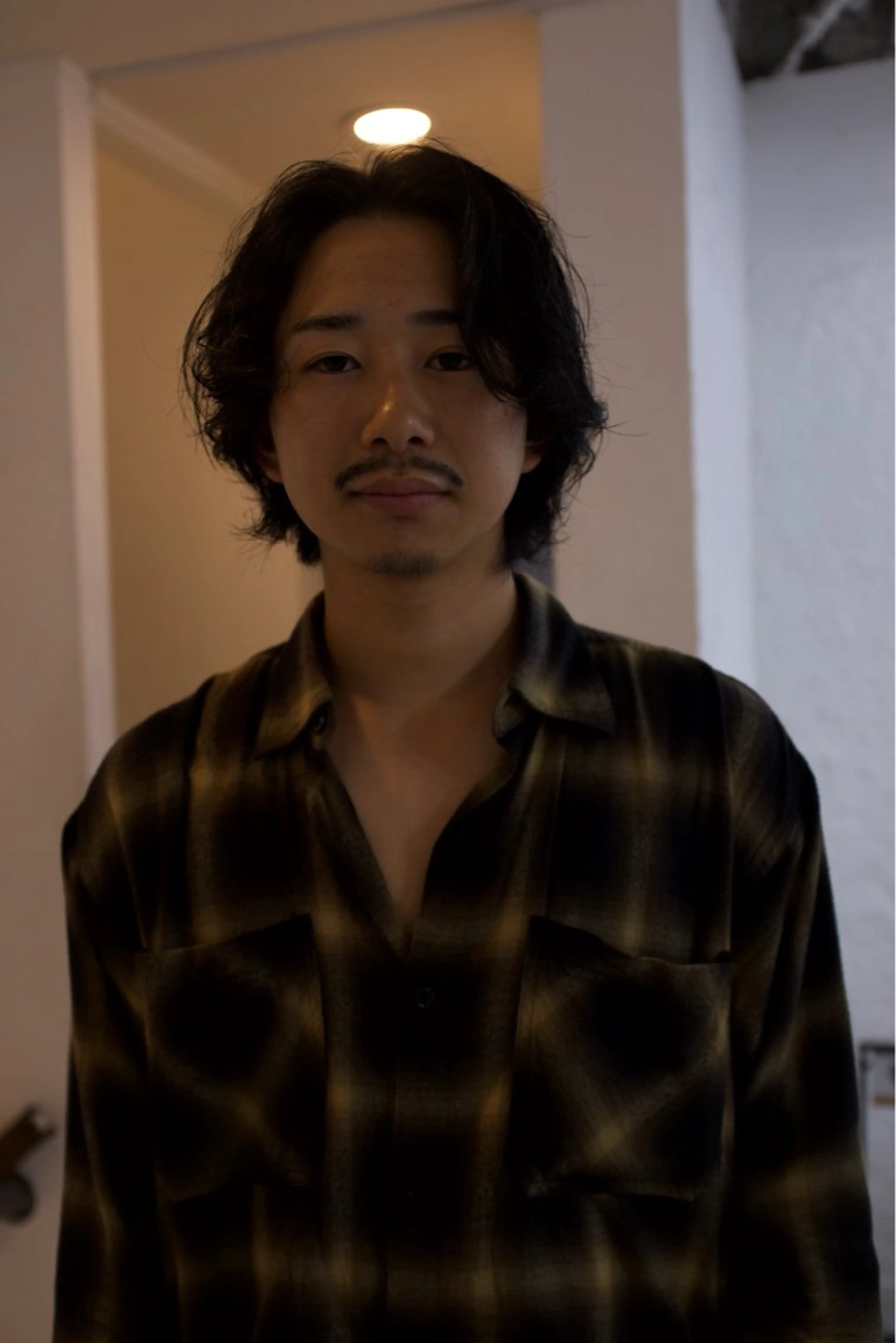 セミロング カット メンズスタイリスト リュウジのヘアスタイル