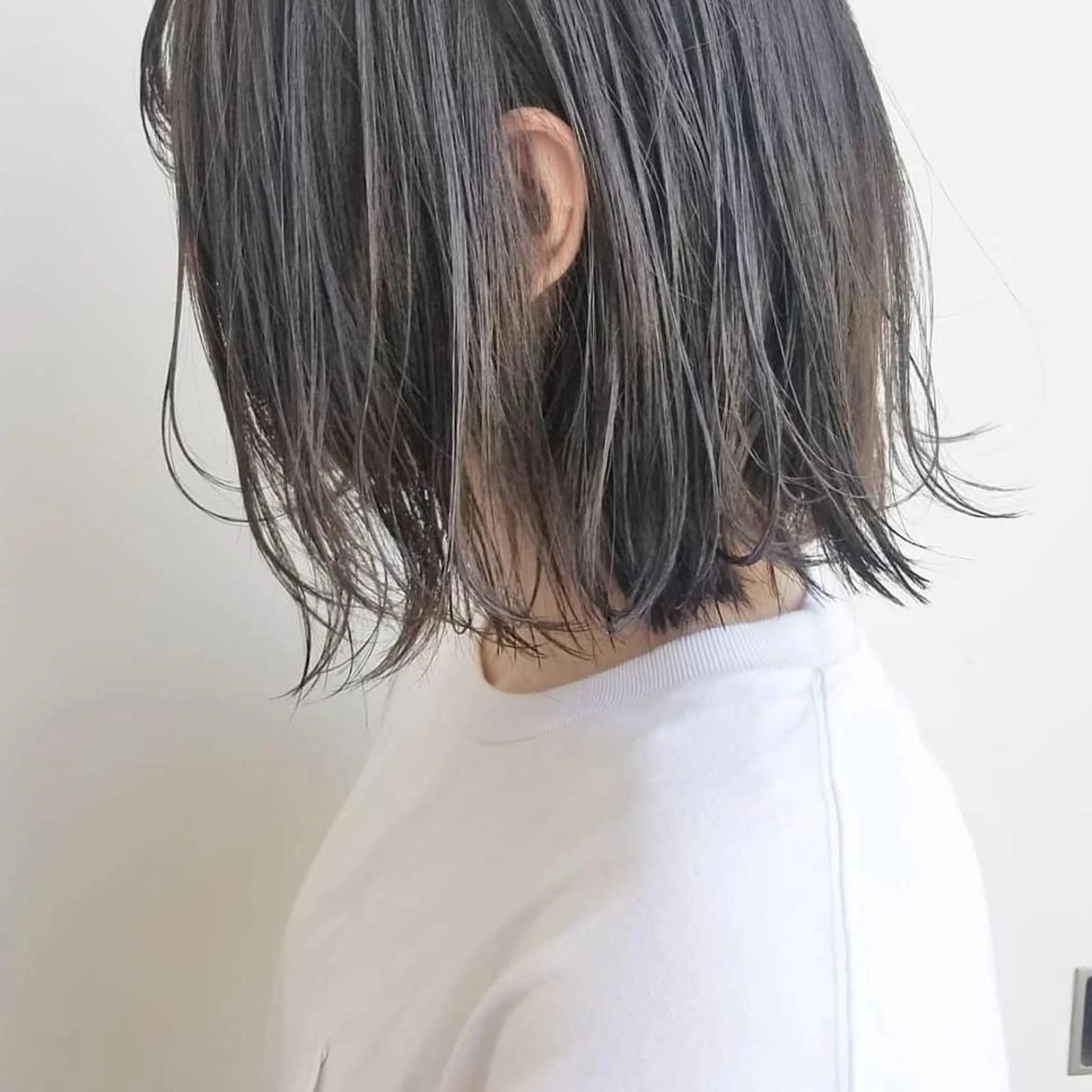 ショート カラー ヘアアレンジ パーマ ボブ iplus✴ まつげ、眉毛、耳つぼのマツエク・マツパデザイン