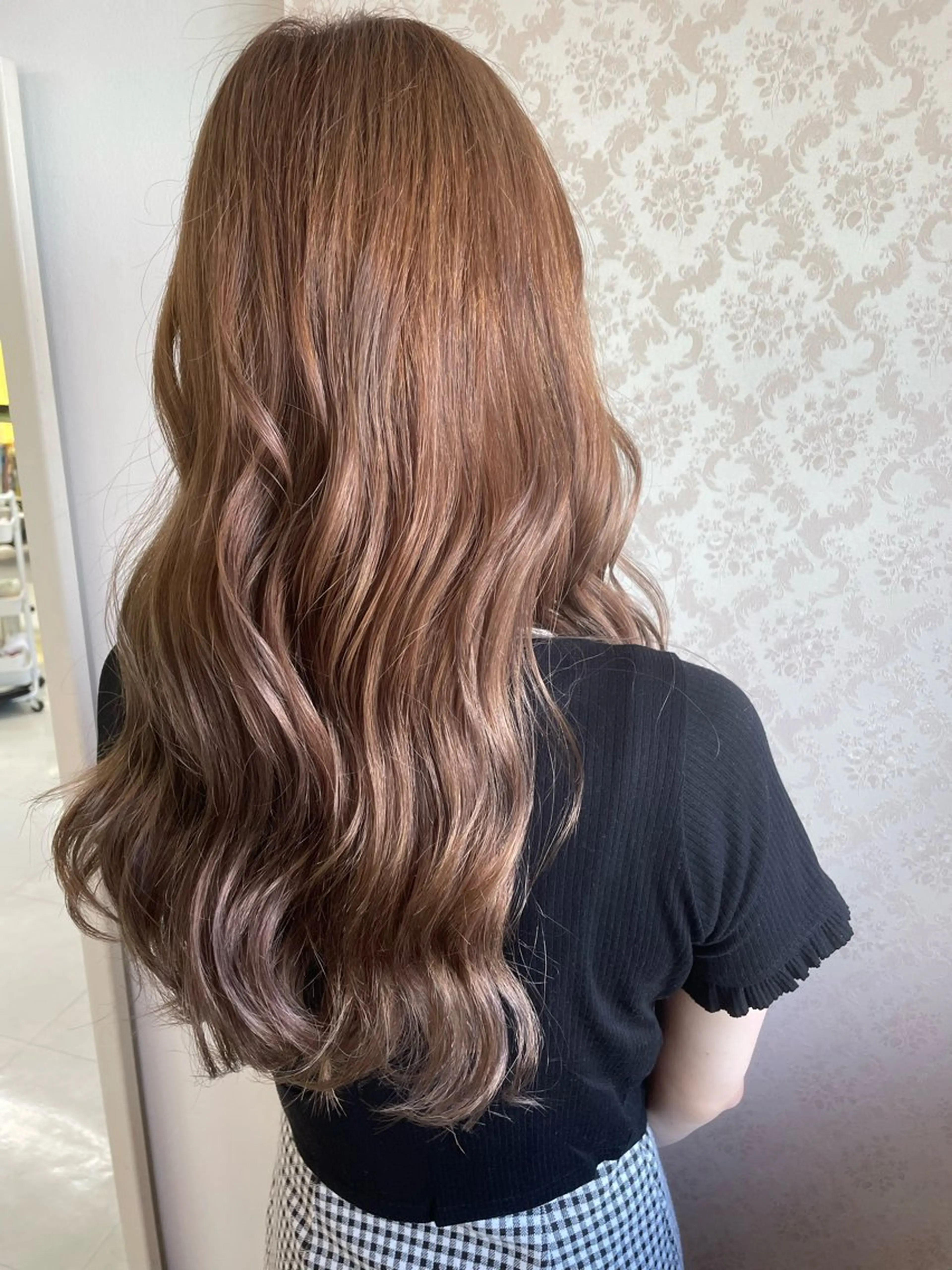 ロング カラー ヒヨシ ルナのヘアスタイル
