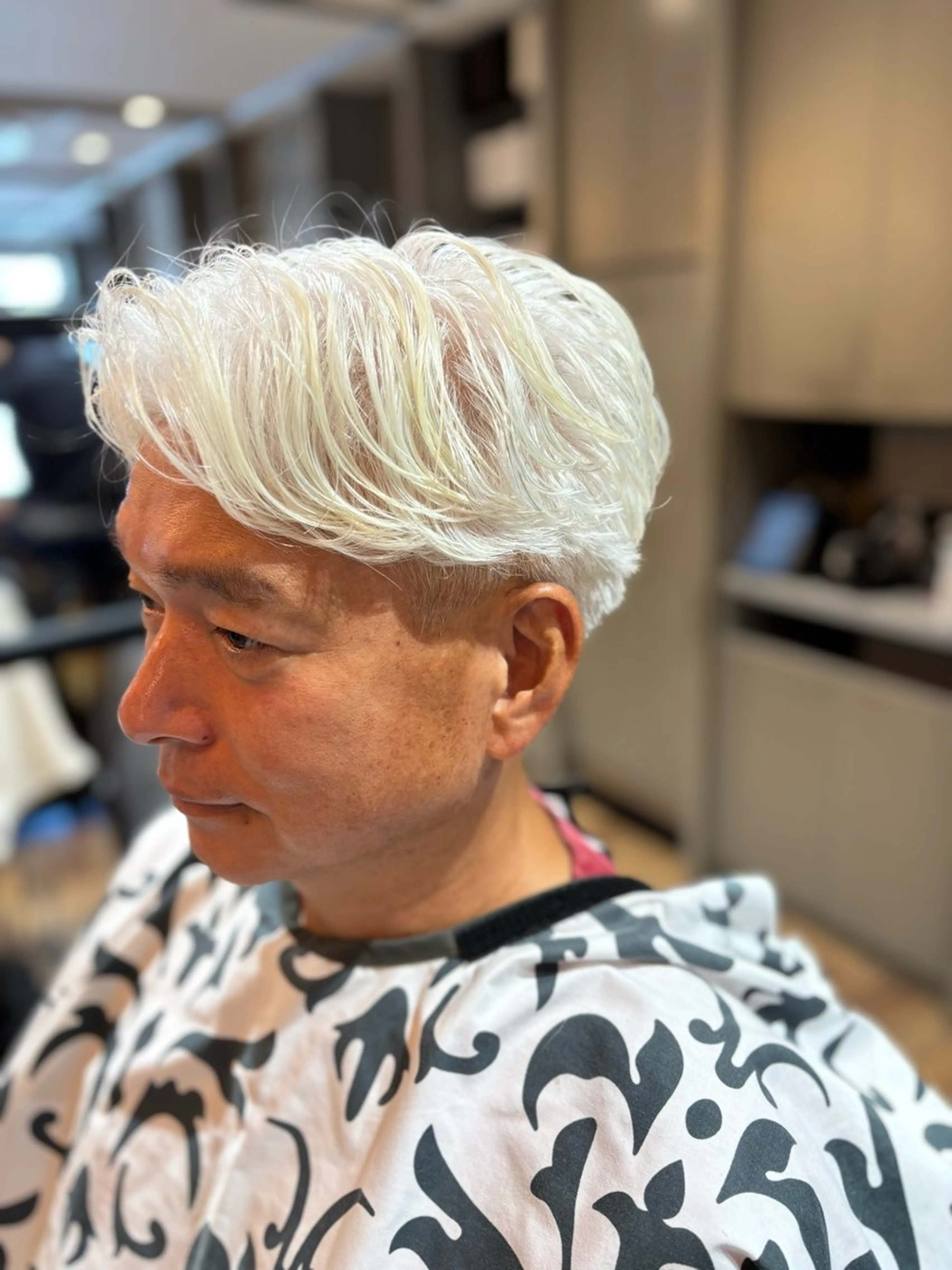 カット+顔そり+眉メンテ+シャンプーの写真