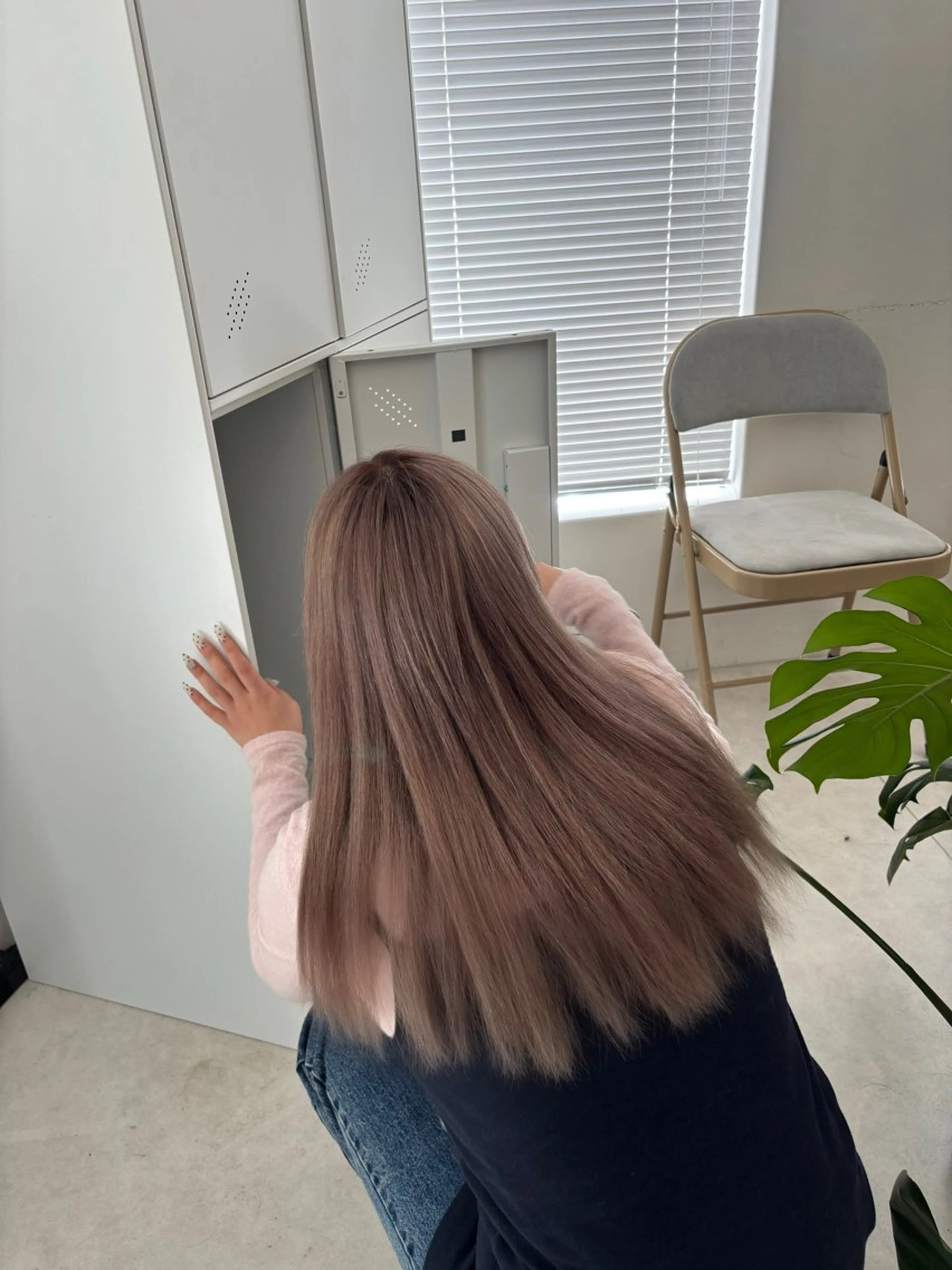 🩰Wカラー(バレイヤージュ、ハイライト、シャドールーツなどデザインカラーを除く)¥7150​〜​🩰の写真