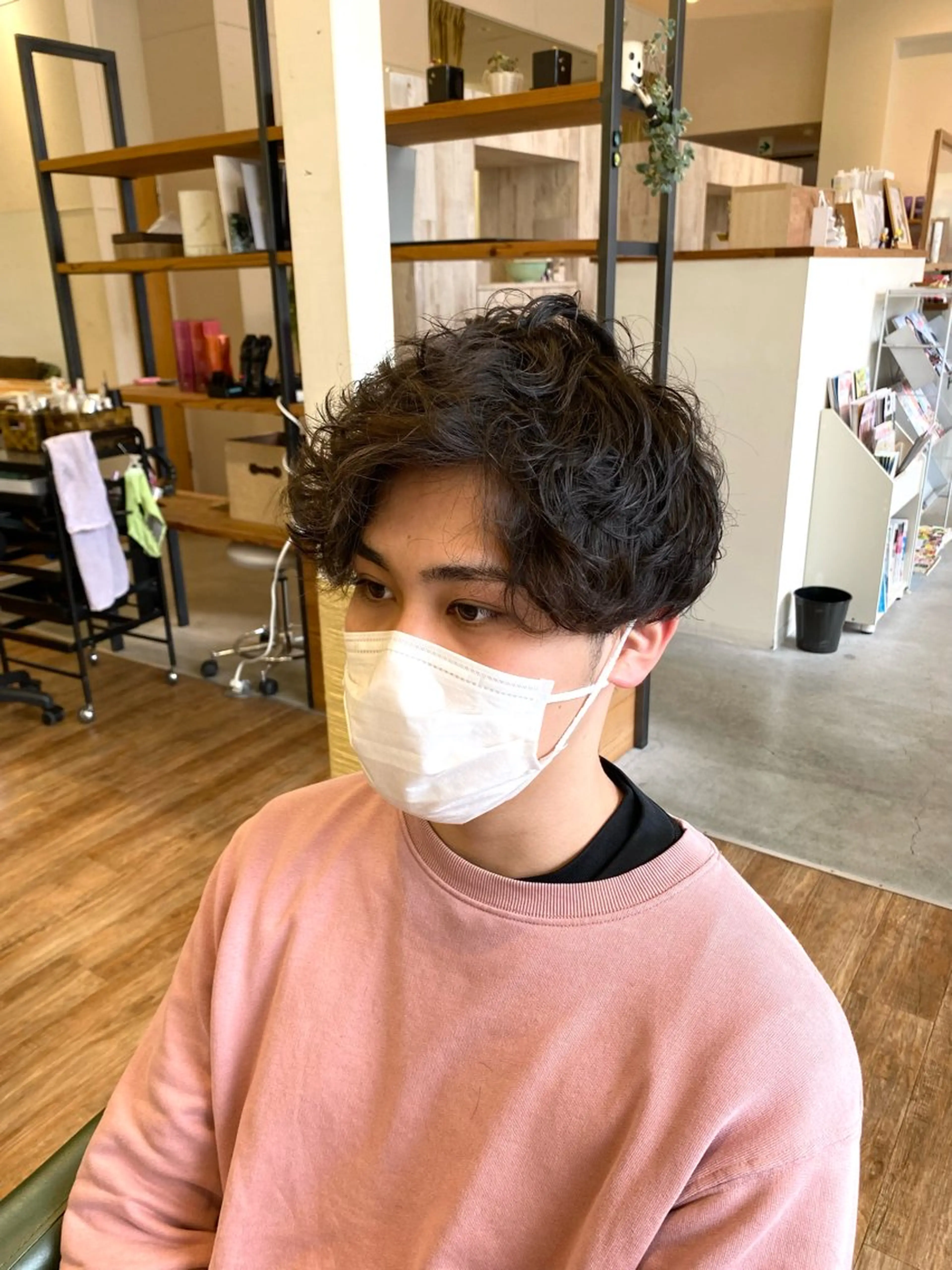 ショート パーマ メンズ 西村 恵祐のヘアスタイル