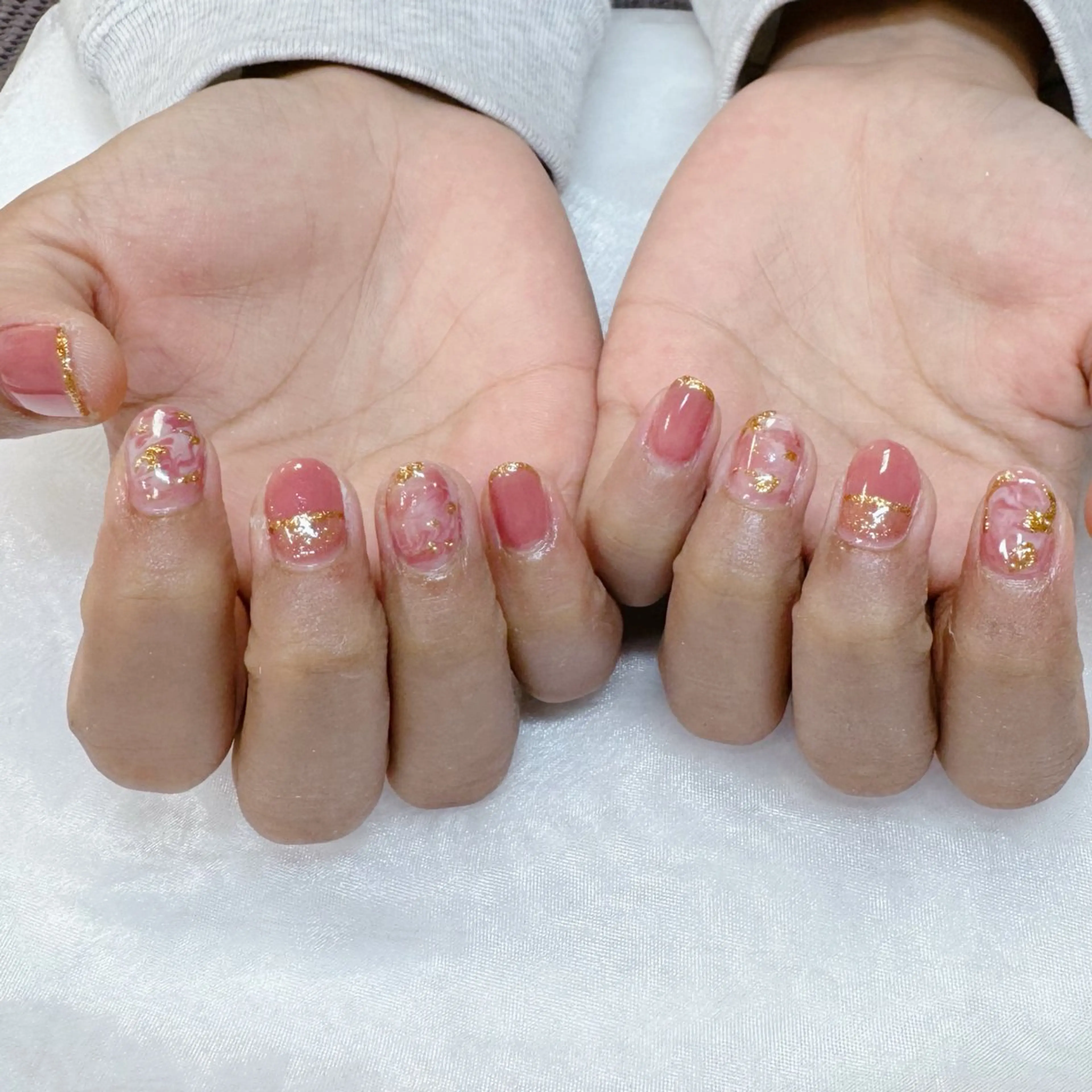 ネイル ニュアンスネイル 春ネイル maruyasu. yのネイルデザイン