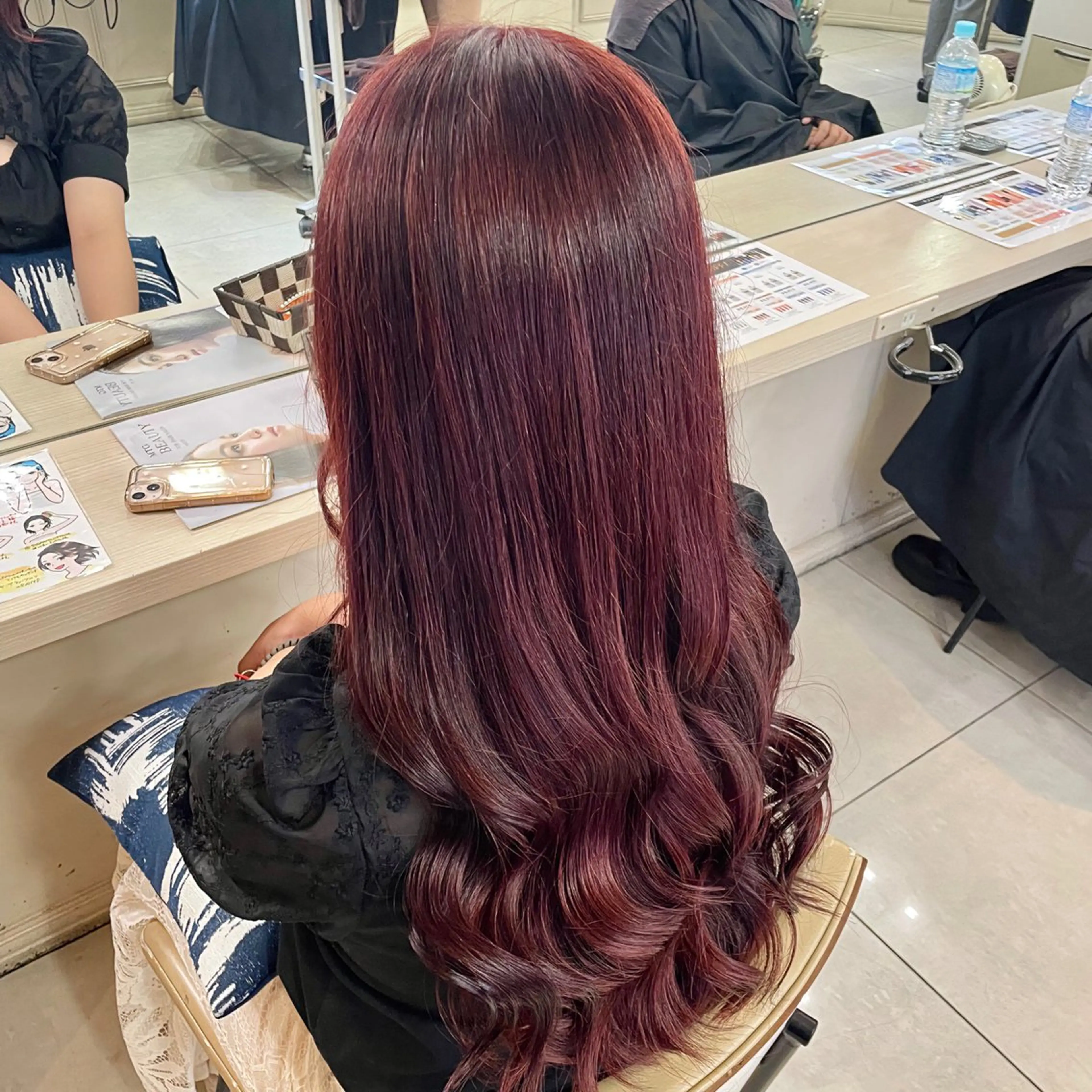 ロング カラー レッドカラー ヘアカラー 横浜パーマ🌐 暖色カラー🍒もえかのヘアスタイル