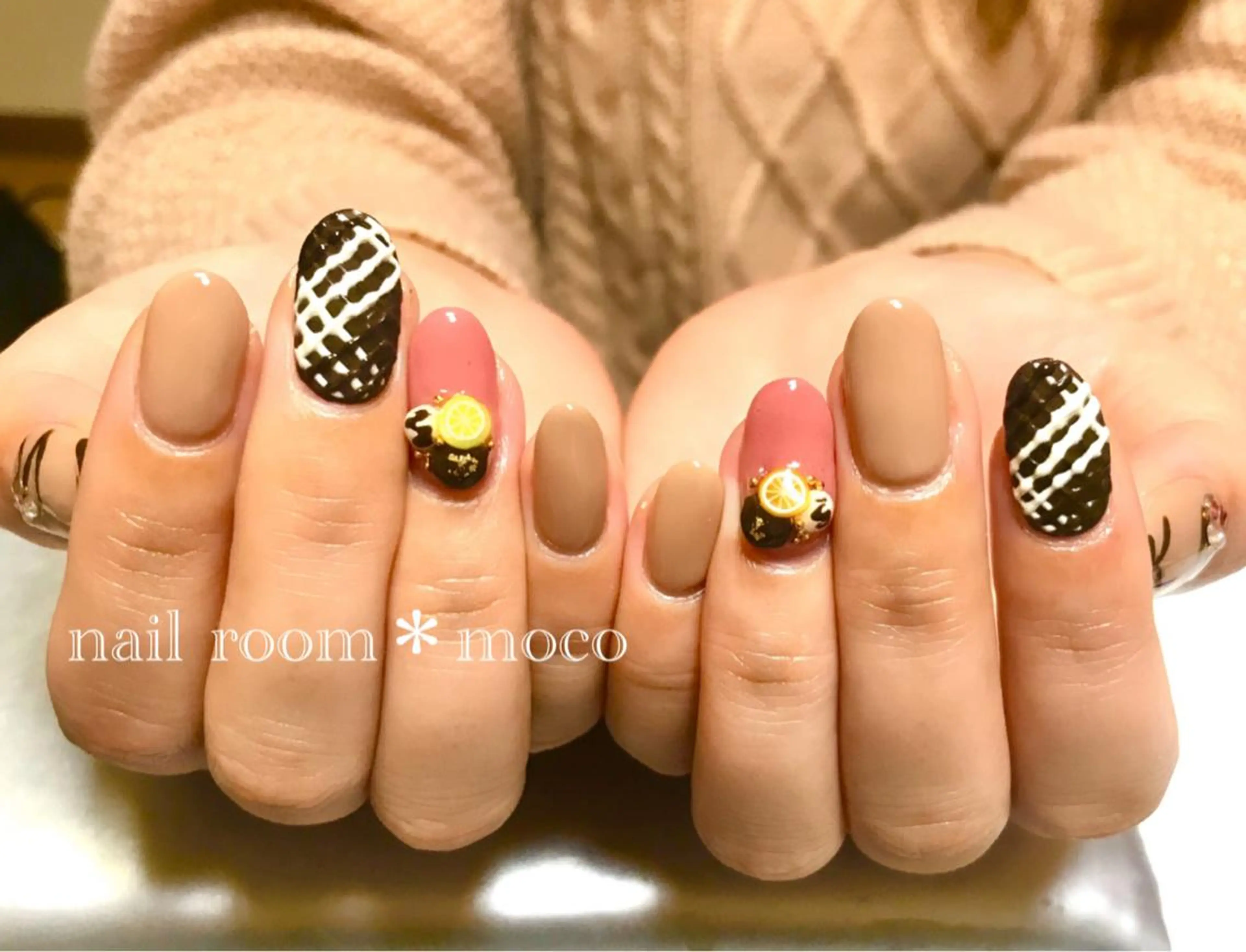 ネイル nailroom mocoのネイルデザイン