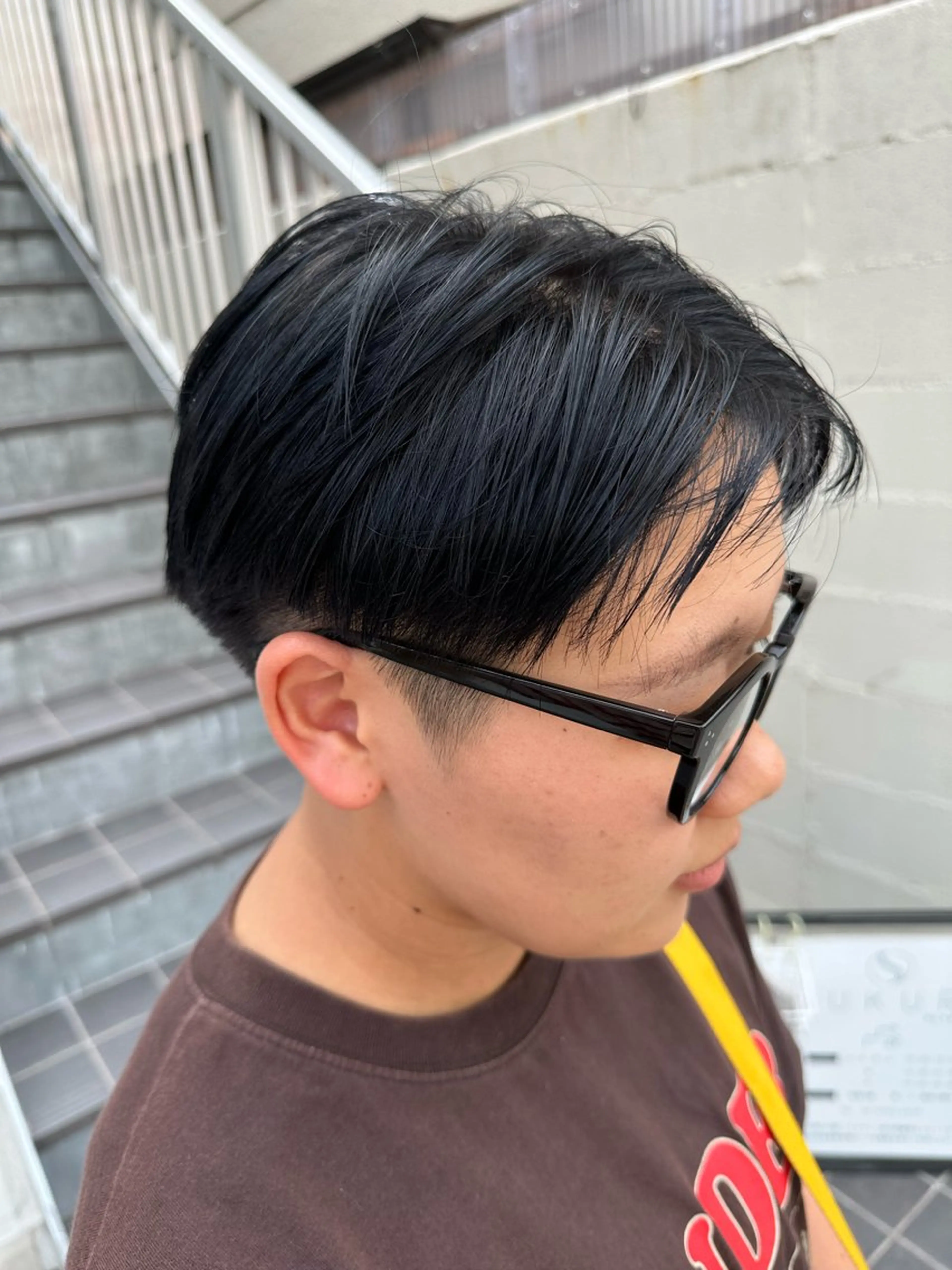 ショート カラー 黒髪 ヘアカラー 松本 莉央のヘアスタイル