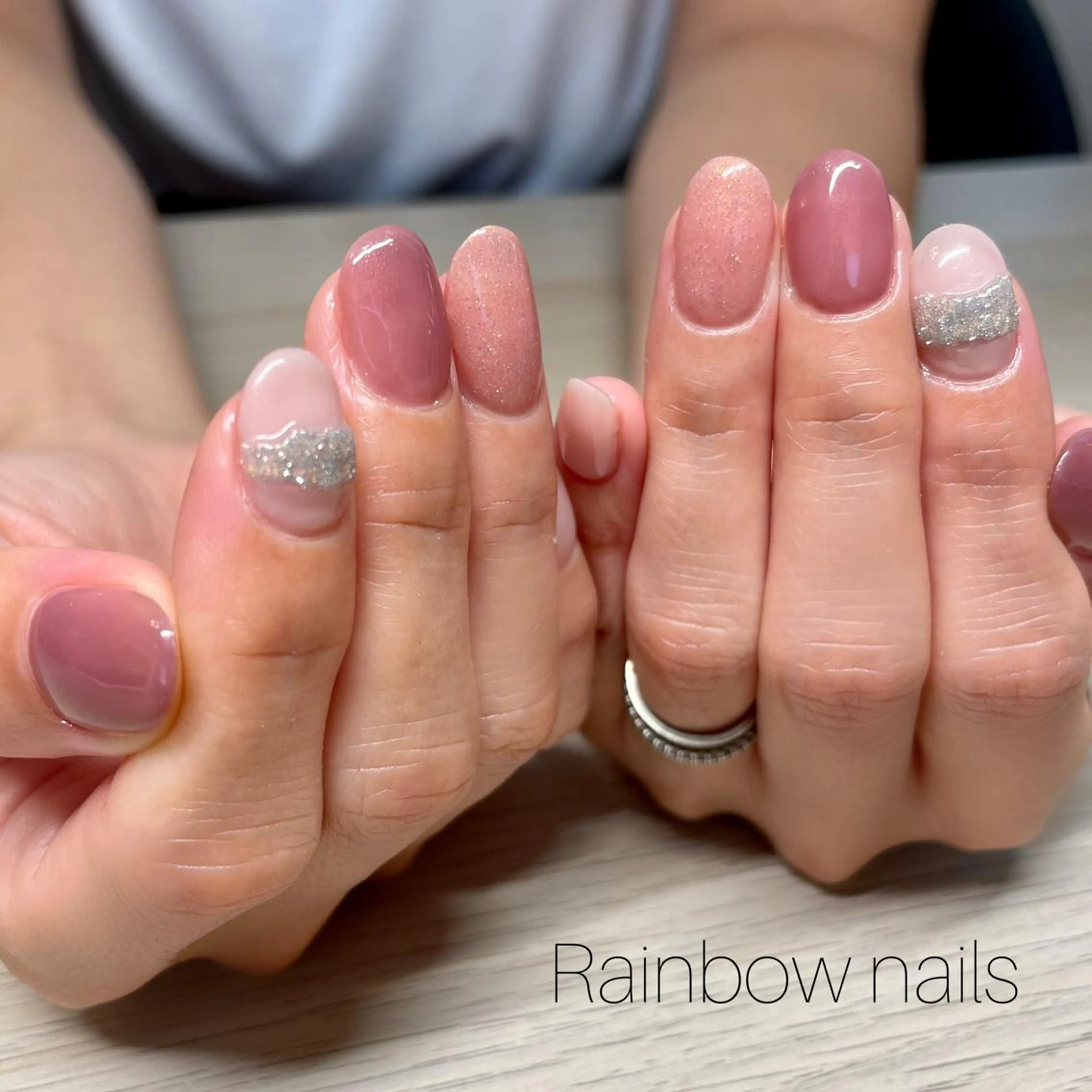 ネイル Rainbow nailsくろちゃんのネイルデザイン