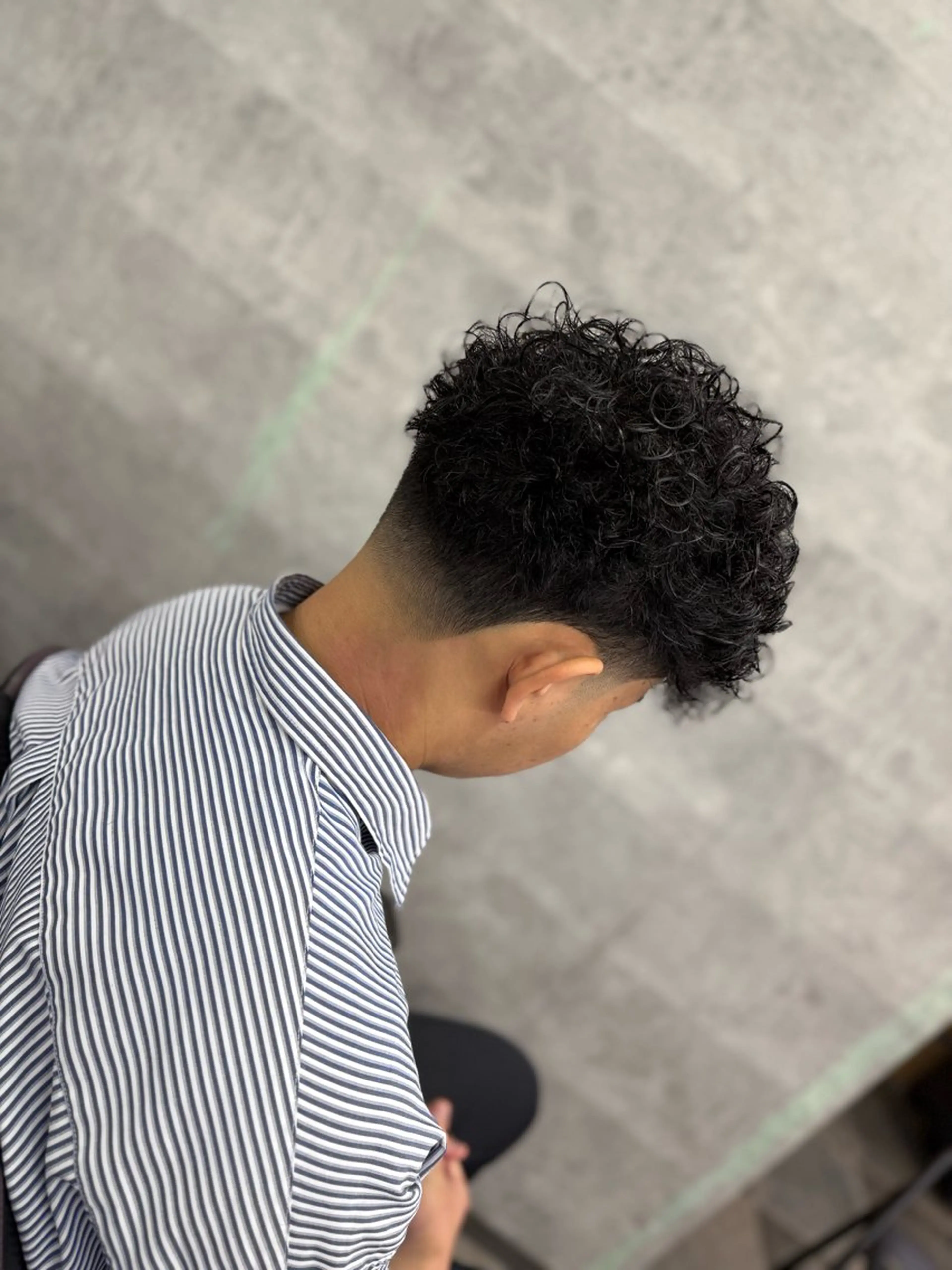 メンズ フェードカット 刈り上げ ヘアサロン髪ing所属・橋本 羽玖のヘアスタイル