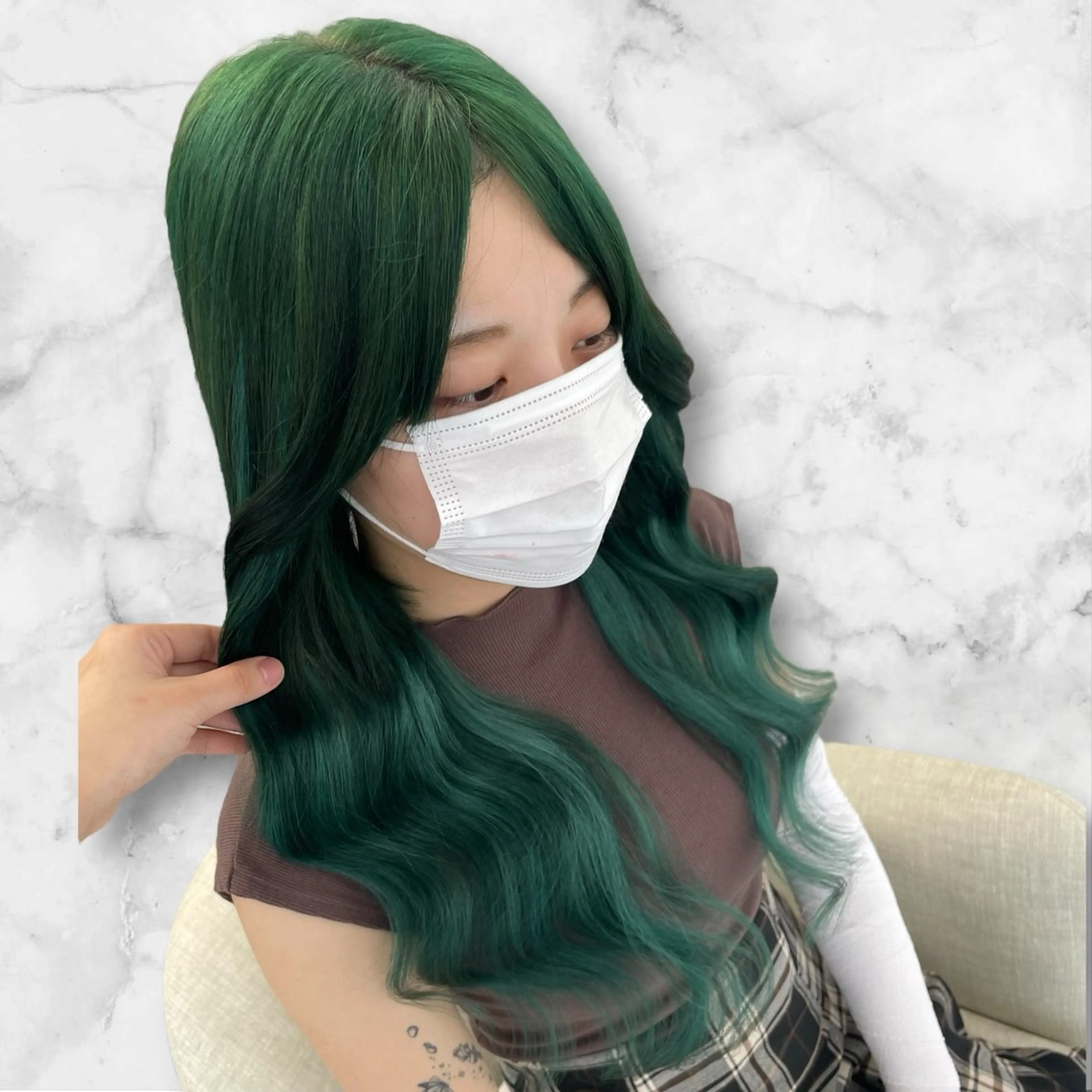 ロング カラー ブリーチ セルバ所属・HIRORO ブリーチ/ハイトーンのヘアスタイル