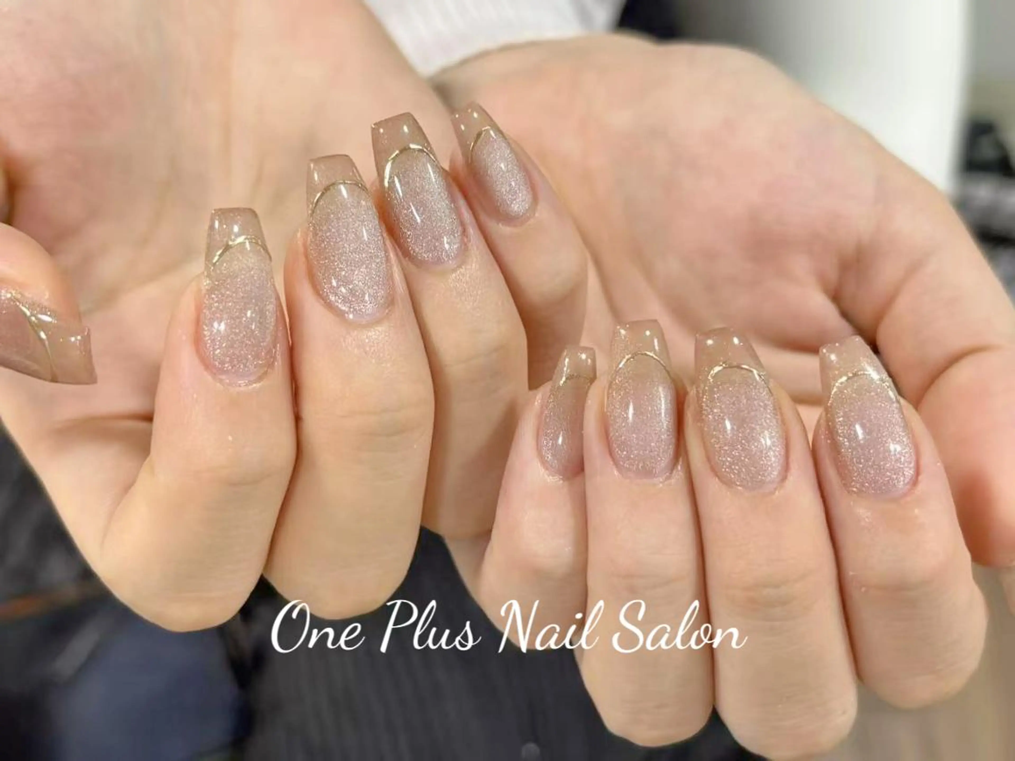 ネイル アートネイル ジェルネイル グラデーション ハート 韓国ネイル One Plus Nail Salonのネイルデザイン