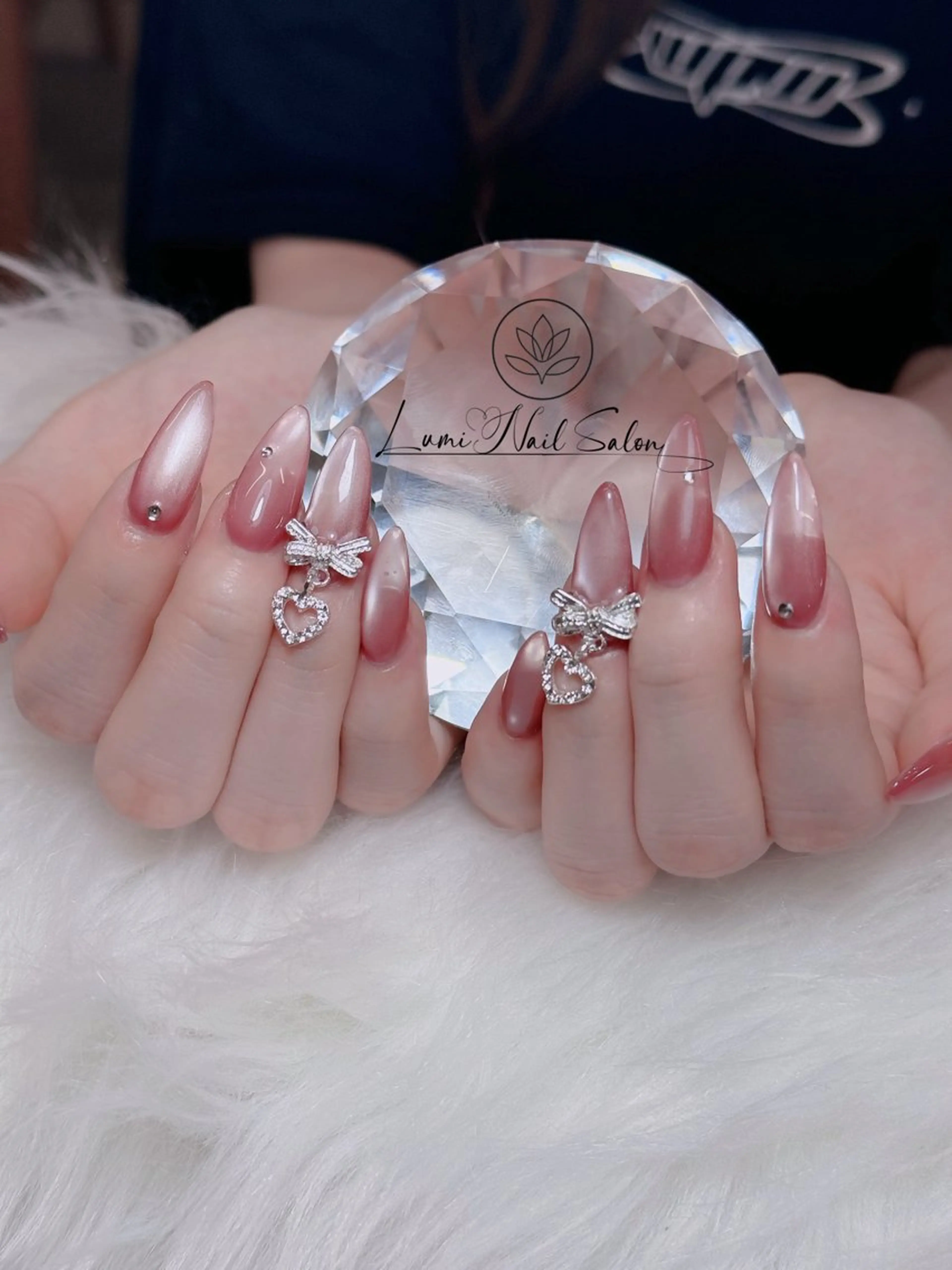 ネイル オーロラネイル チークネイル フットネイル フレンチネイル 韓国ネイル Lumi Nail 新大久保3‘のネイルデザイン