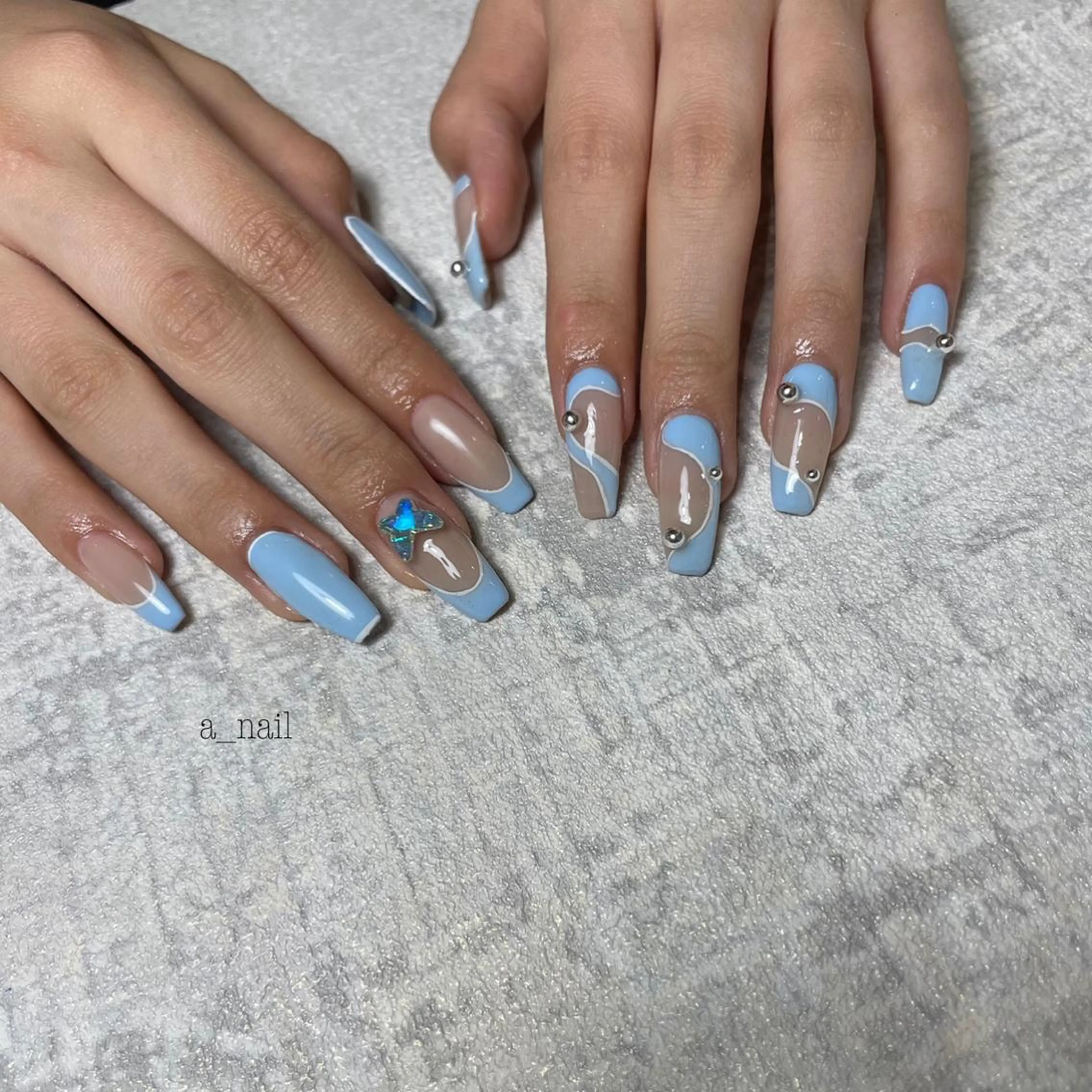 菅 恵奈のネイルデザイン