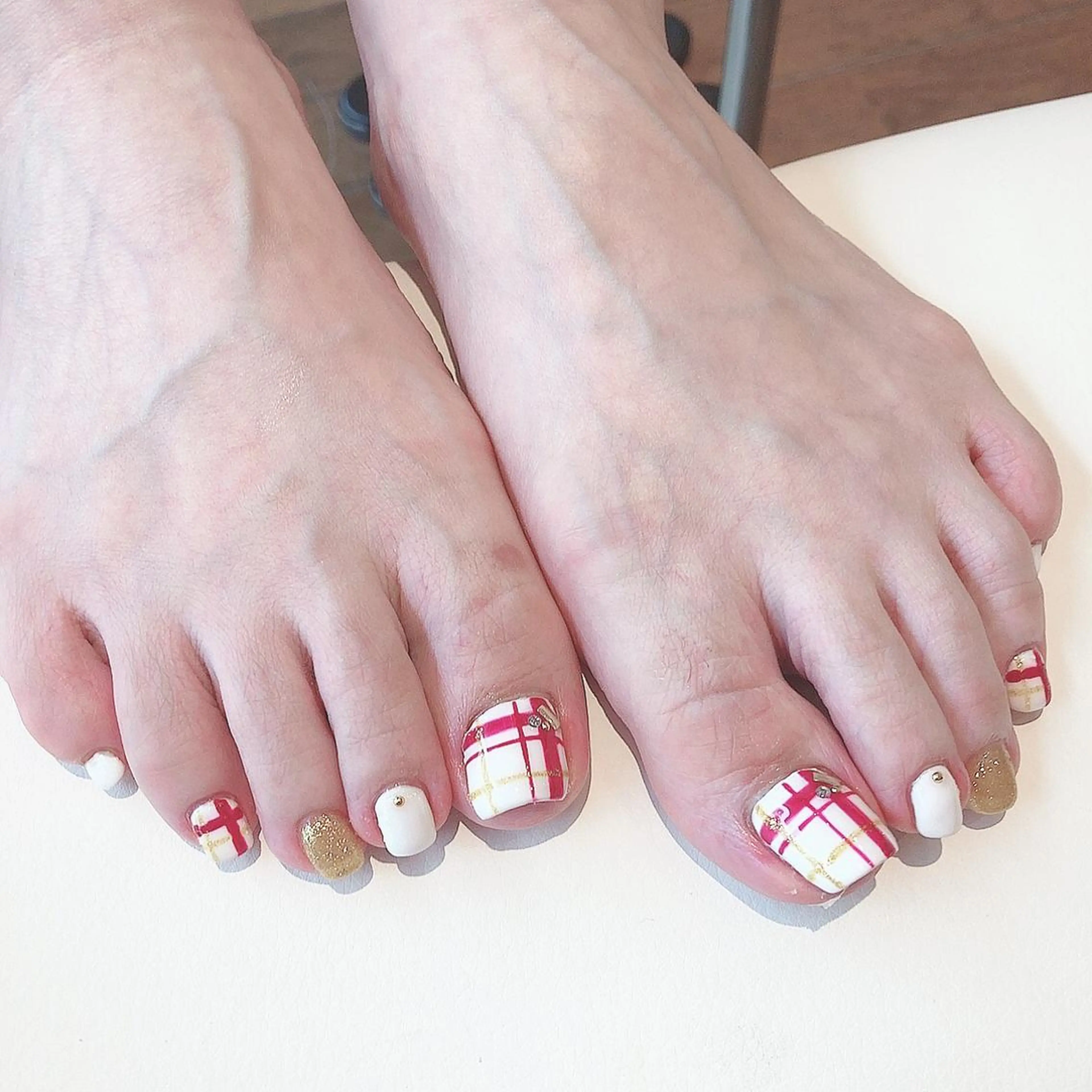 ネイル アートネイル ストーンネイル 桜 成美のエステ・リラクイメージ