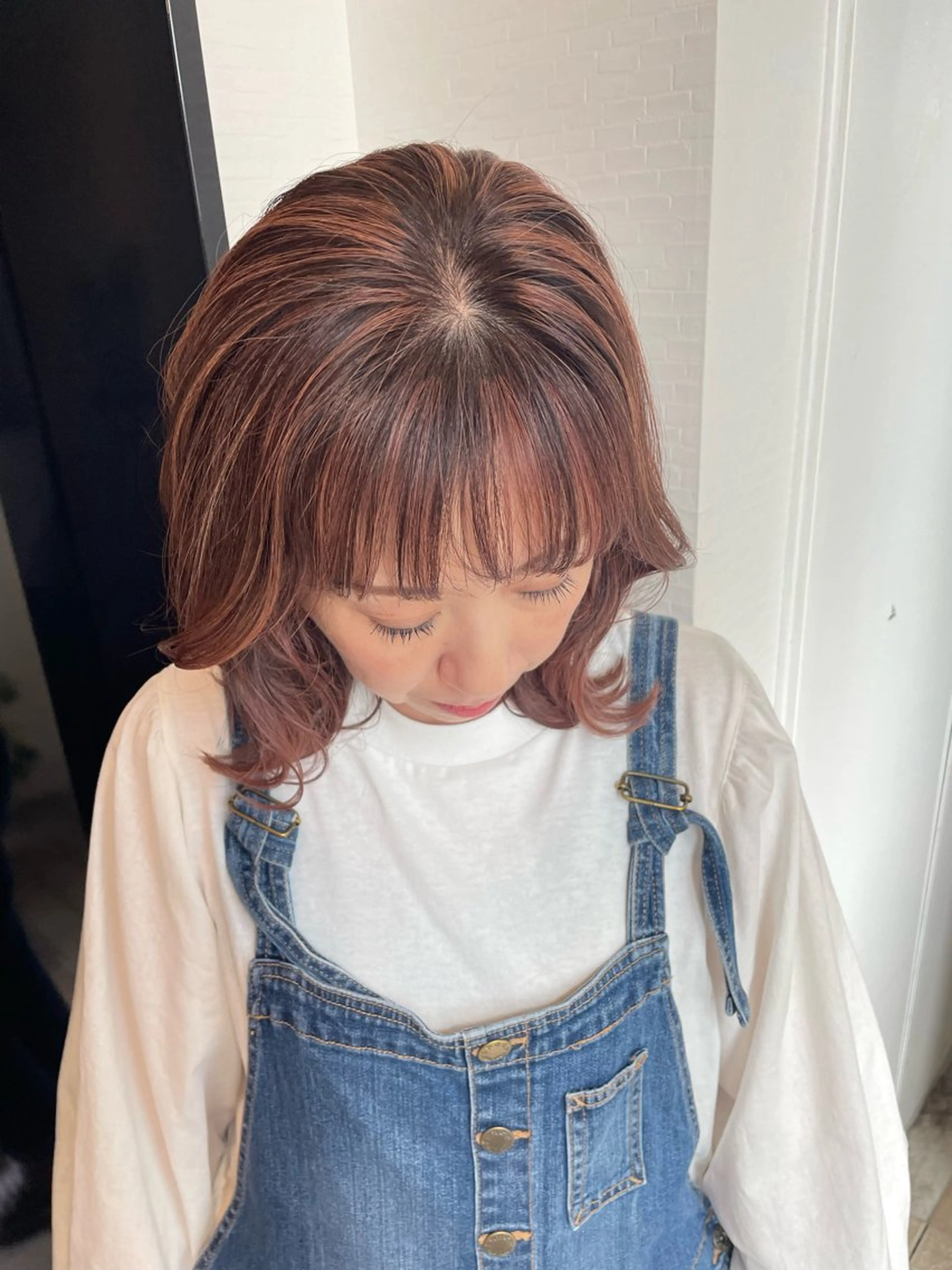 セミロング カラー ベージュカラー ハイライトカラー ピンクカラー ピンクベージュ くびれヘア ヘアカラー トリートメント STAR RIVER所属・YUI/ ブリーチカラー🌷のヘアスタイル