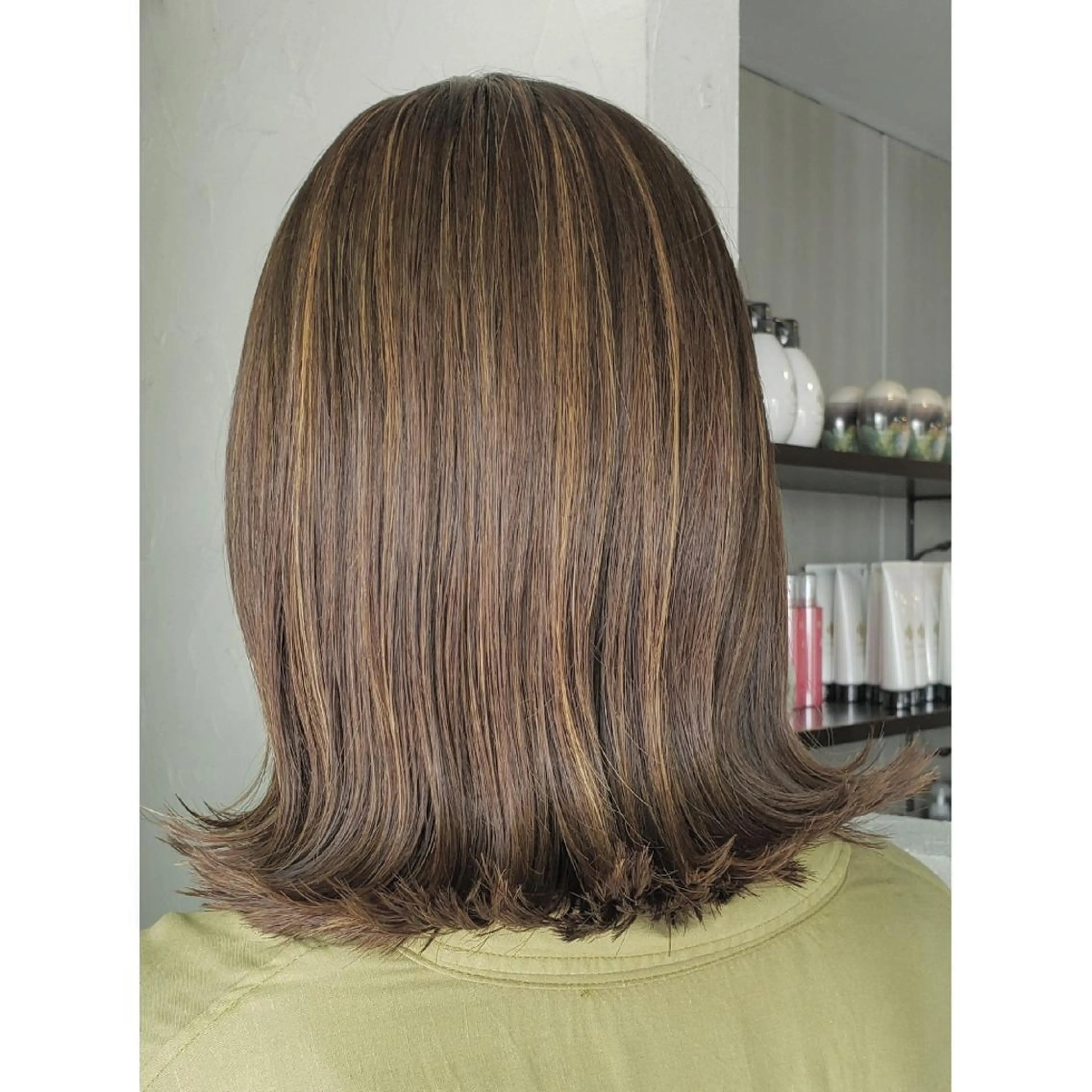 ミディアム カラー ヘアアレンジ ハイライトカラー ハイライト 髪質改善サロン🍃 AIRI のヘアスタイル