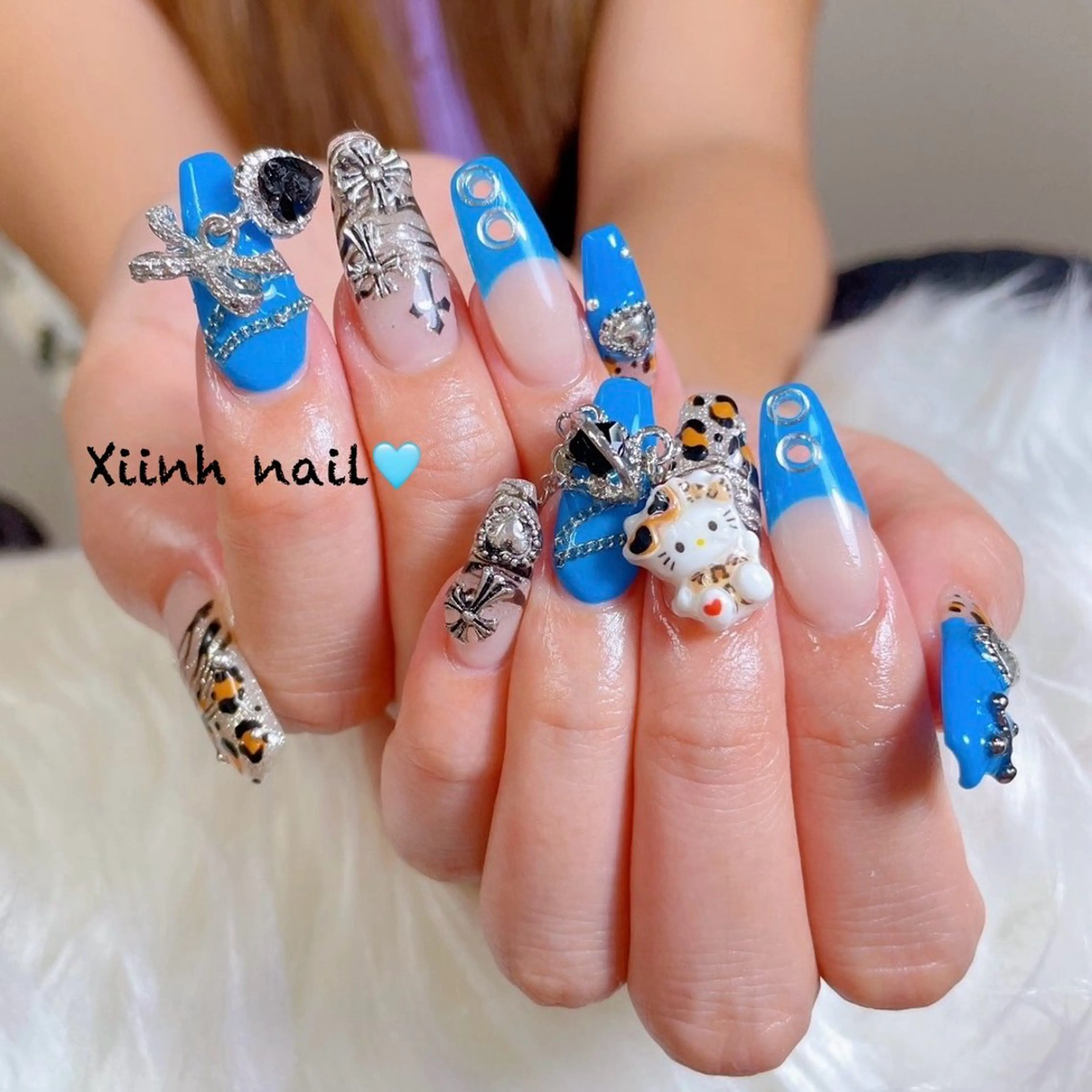 ネイル チークネイル 桜ネイル フットネイル ジェルネイル ハロウィン XIINH NAIL SALONのネイルデザイン