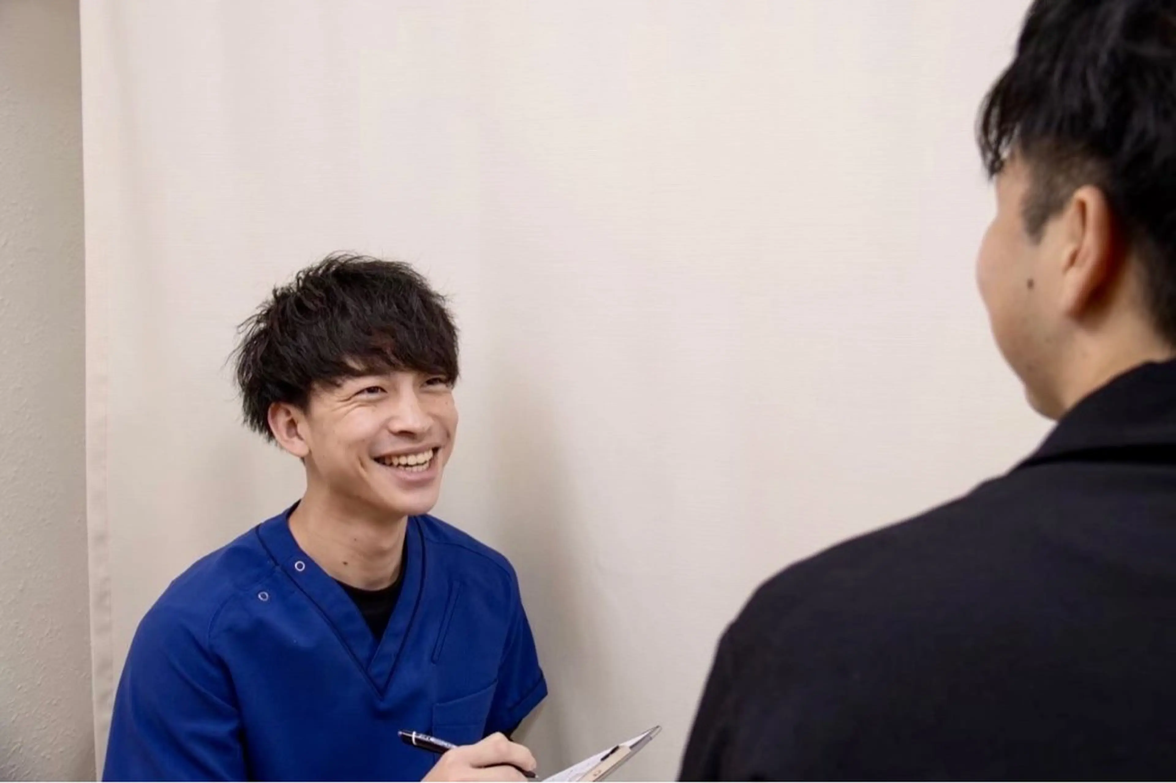 所沢肩こり腰痛マッサージ鍼灸院所属・熊谷 陸のエステ・リラクイメージ