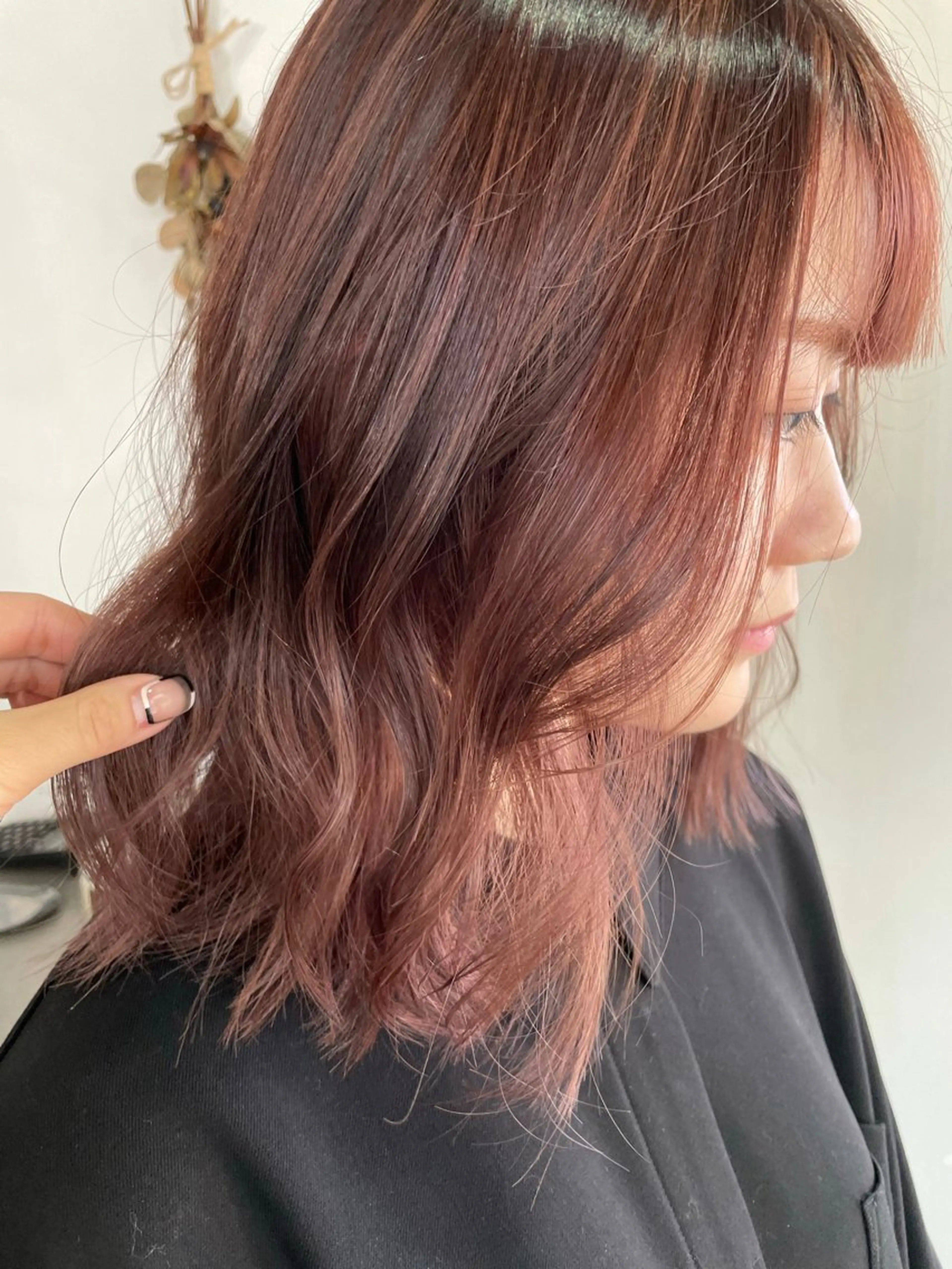 ミディアム カラー ブリーチ カット ヘアカラー トリートメント ヘッドスパ miyu/完全個室 /髪質改善のヘアスタイル