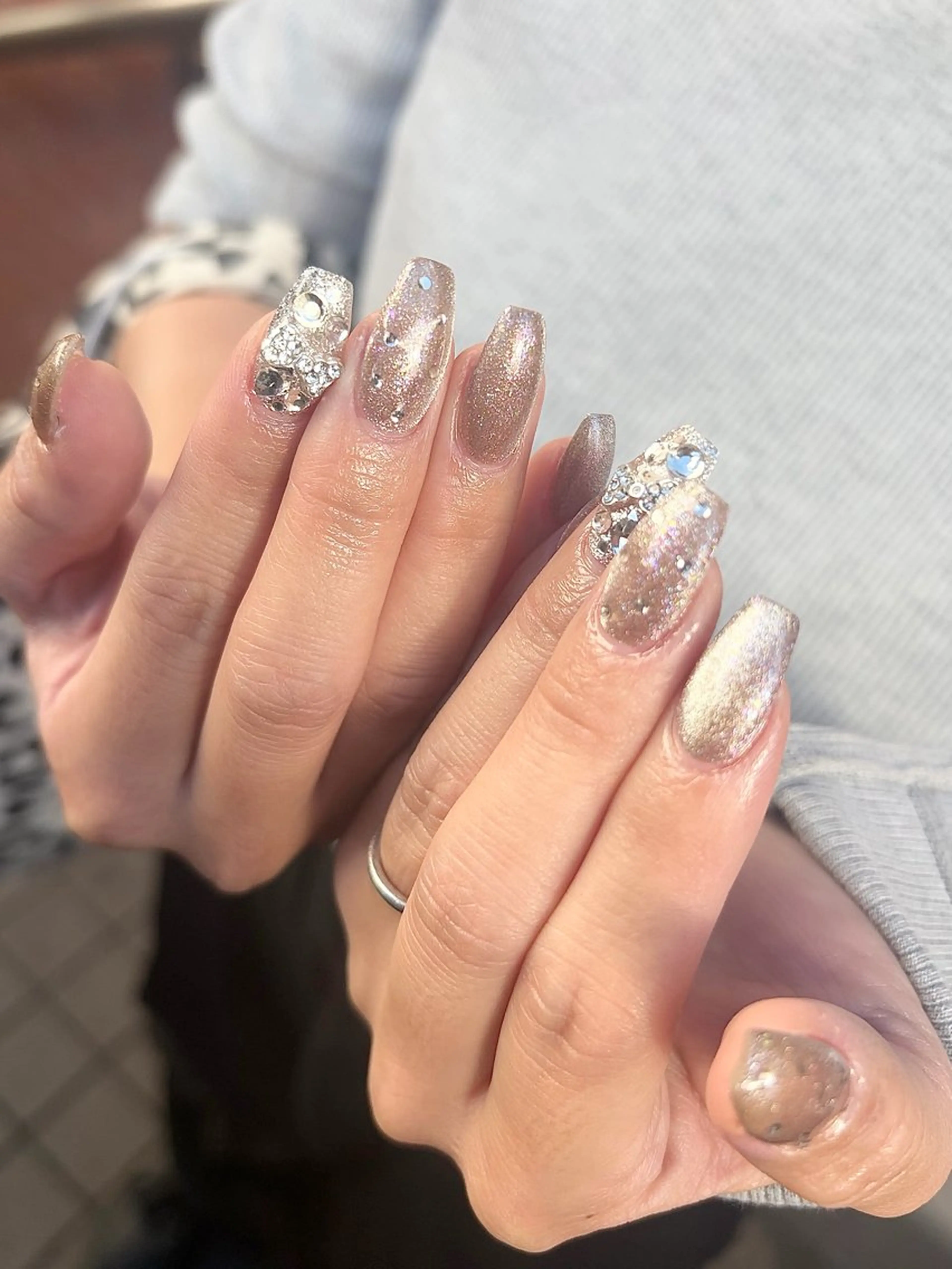 ネイル ゴールド リボン ハンドネイル RMS nail&eye所属・RMS  nail miwakoのネイルデザイン