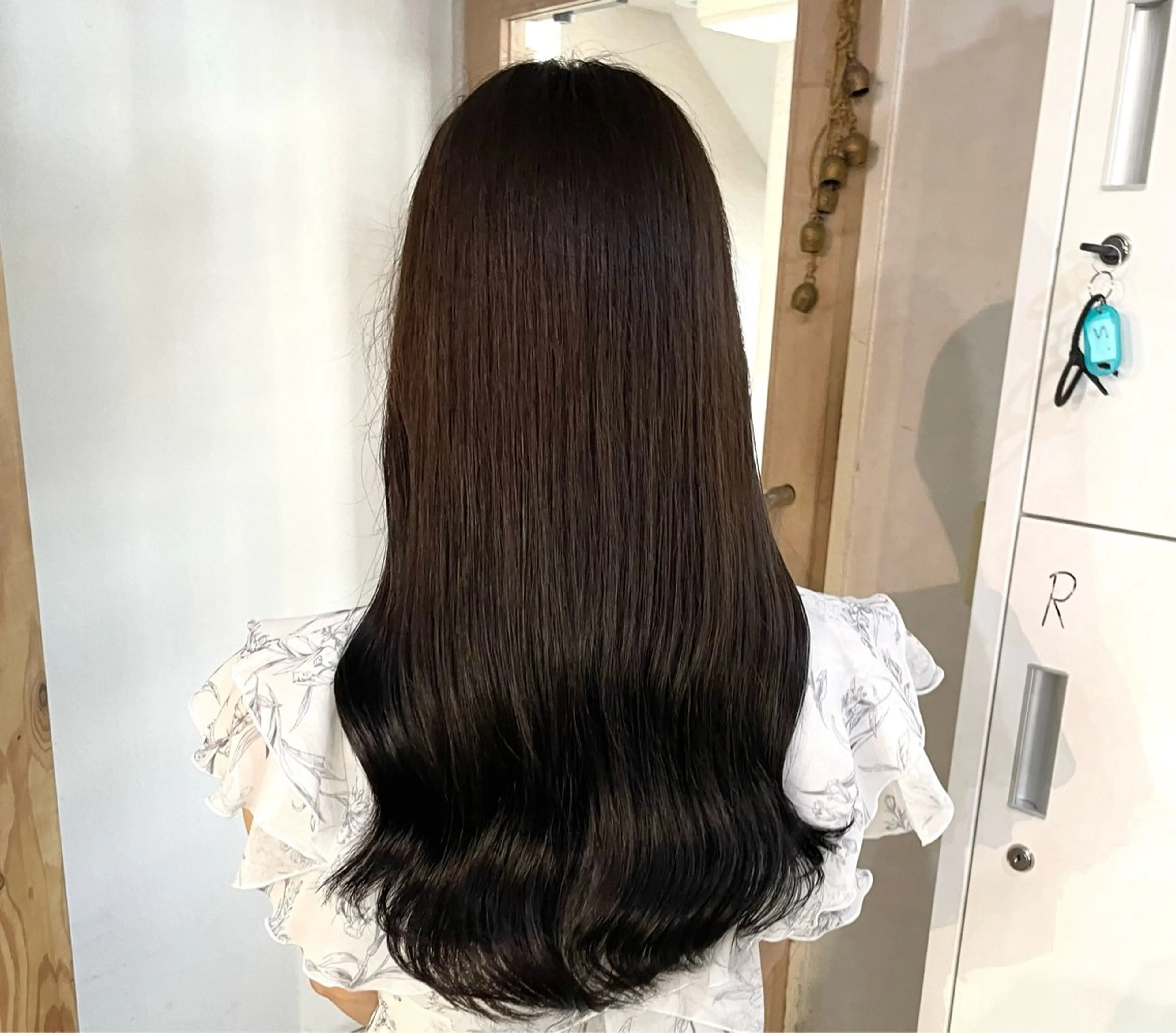ロング ヘアカラー トリートメント 透明感カラー🫧 麗伍のヘアスタイル