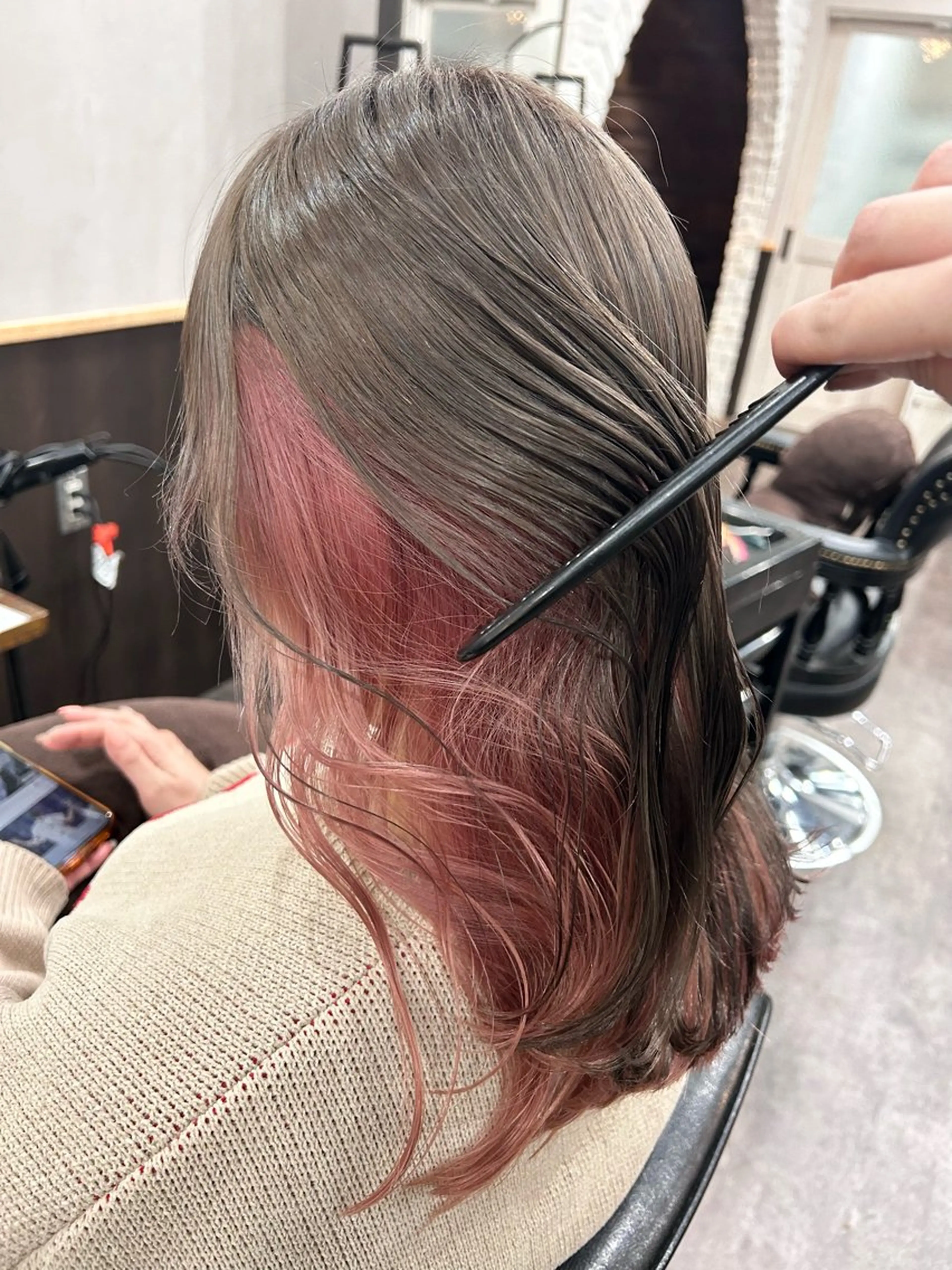 3回目まで特別価格‼️〖🫧🎀カット+イヤリングカラー+うるつやトリートメント🎀🫧〗※ケアブリーチ込みの写真