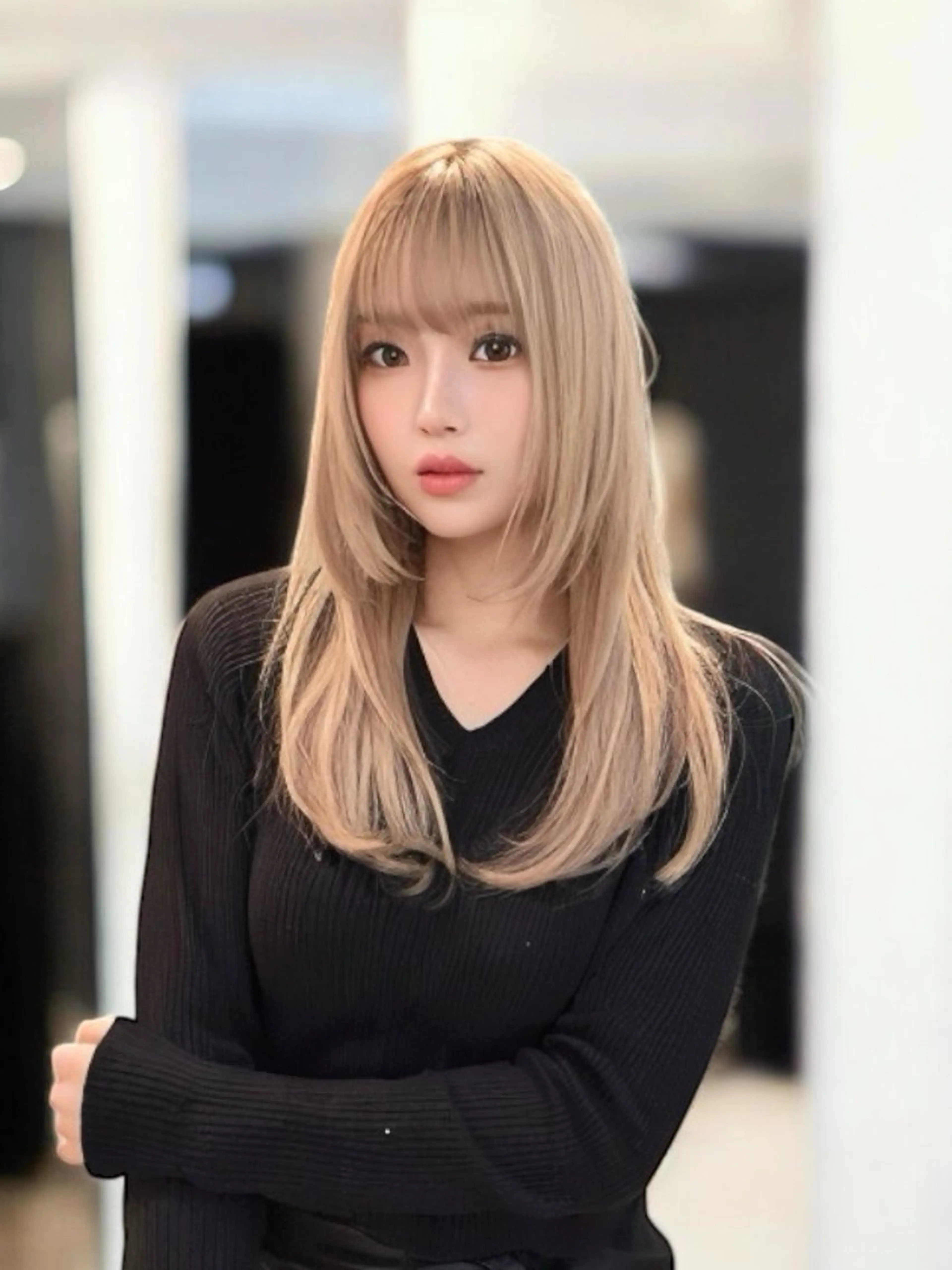 【ハイトーンカラー】2ブリーチ＋オンカラー＋ダメージケアトリートメントの写真