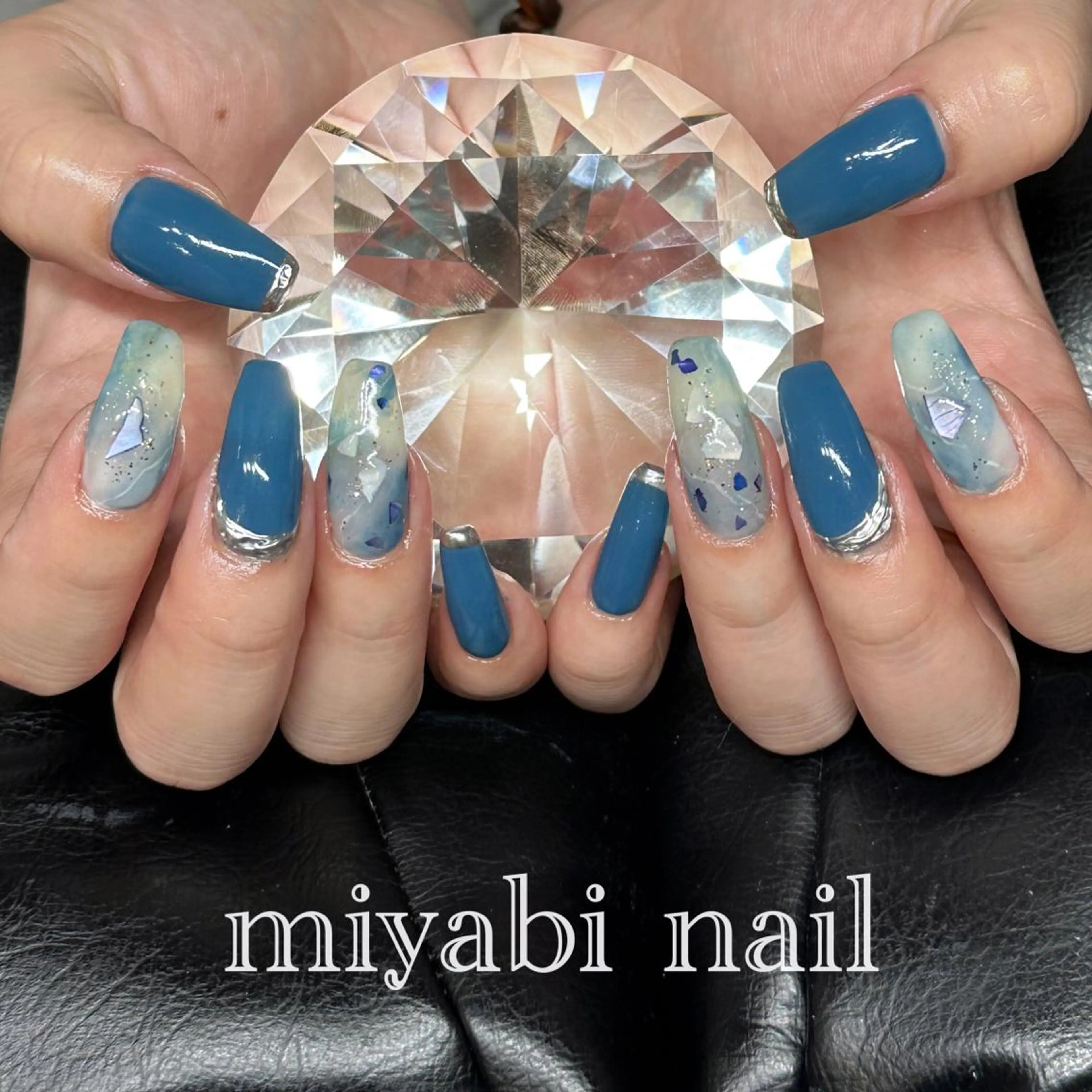 ネイル アートネイル ブルー ロングネイル 持ち込み ニュアンスネイル ハンドネイル miyabi nail 桂川駅近くのネイルデザイン