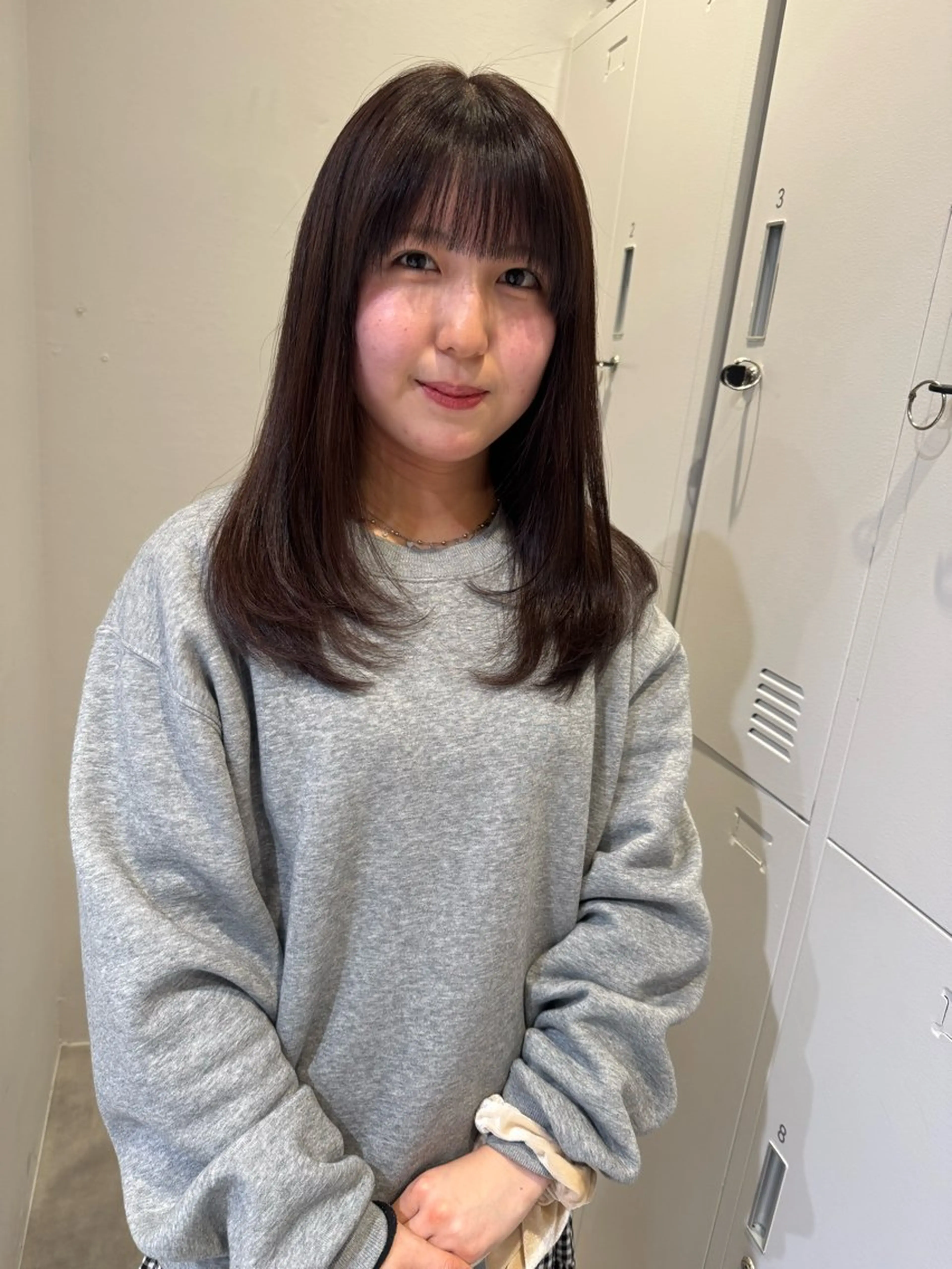 ロング カラー レイヤーカット ローレイヤー ヘアカラー 透明感×レイヤーカッ ト🌼kiraraのヘアスタイル