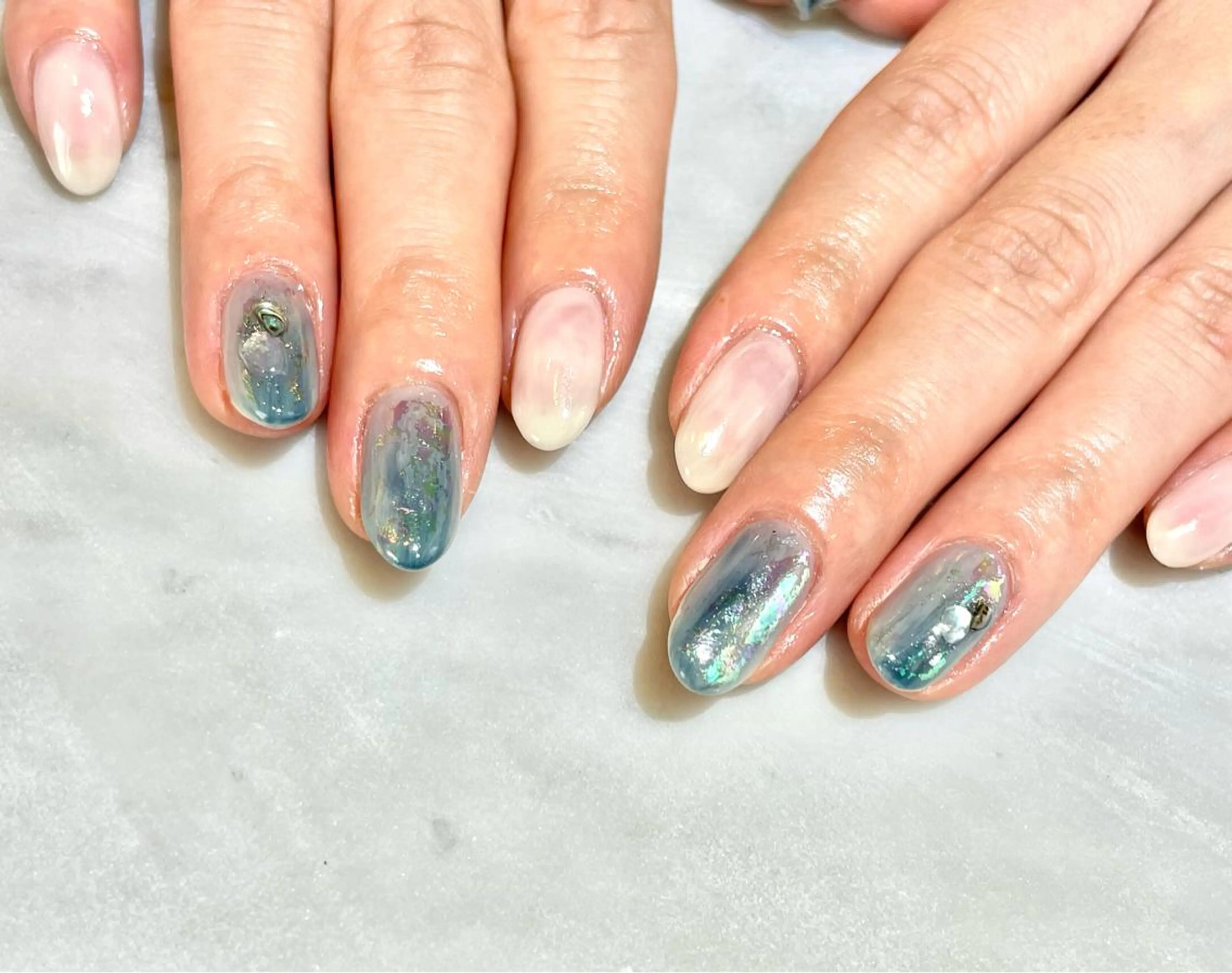 ネイル ハンドネイル 水戸 彩夏のネイルデザイン