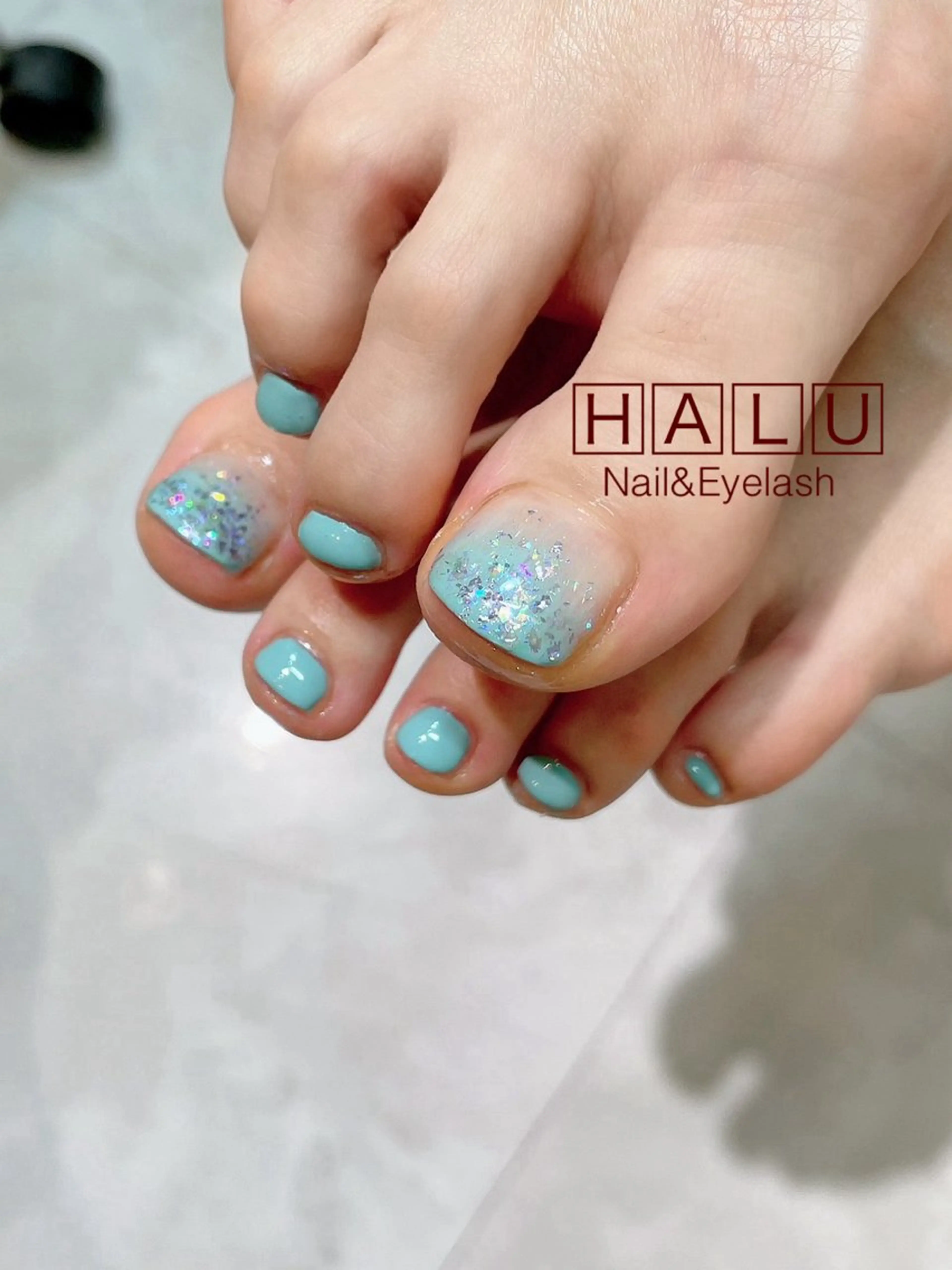 ネイル ブルー キラキラネイル HALU ハルのネイルデザイン