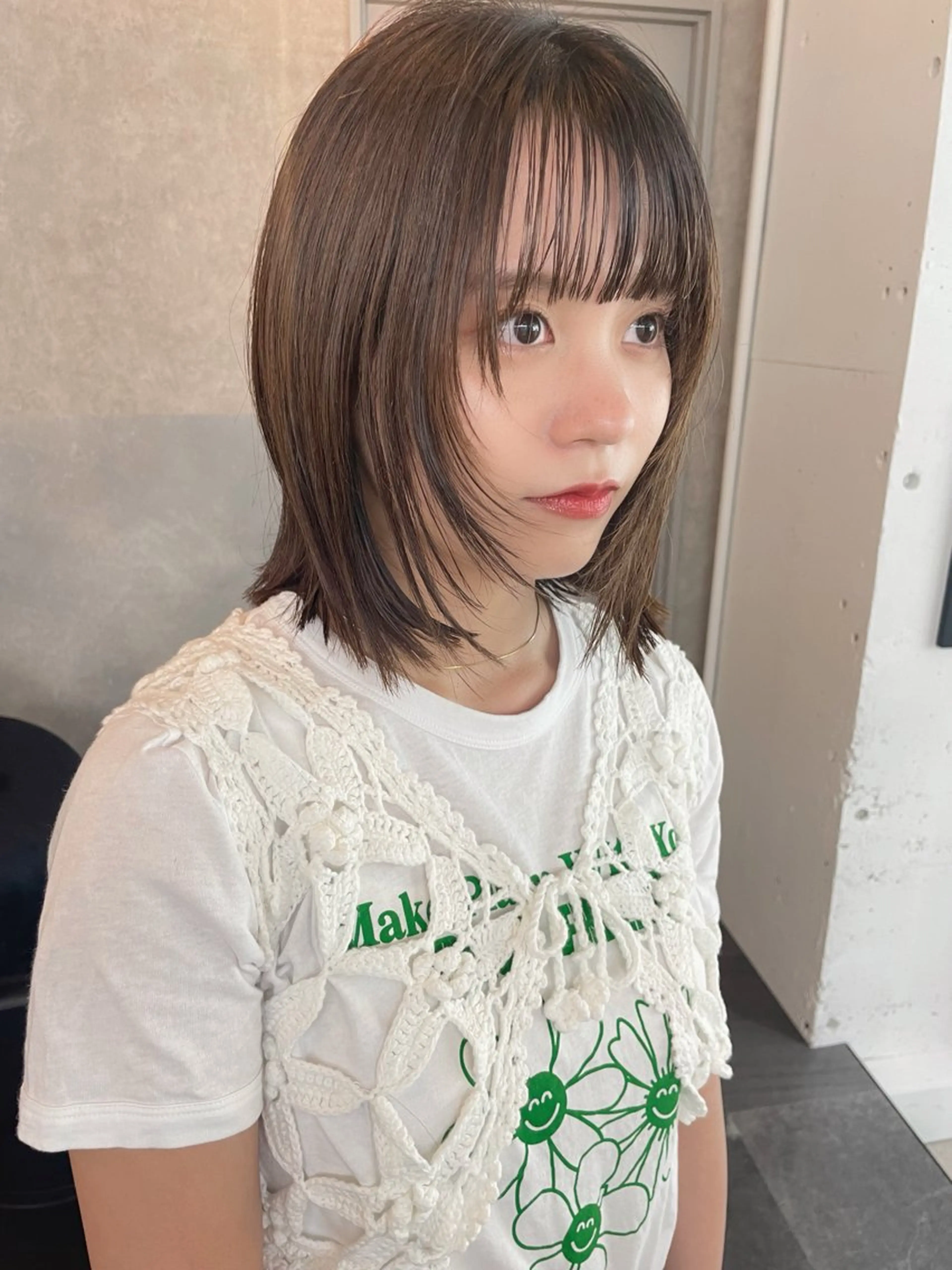 ミディアム ボブ 顔周りカット 小顔カット ボブ顔周りカット honokaのヘアスタイル