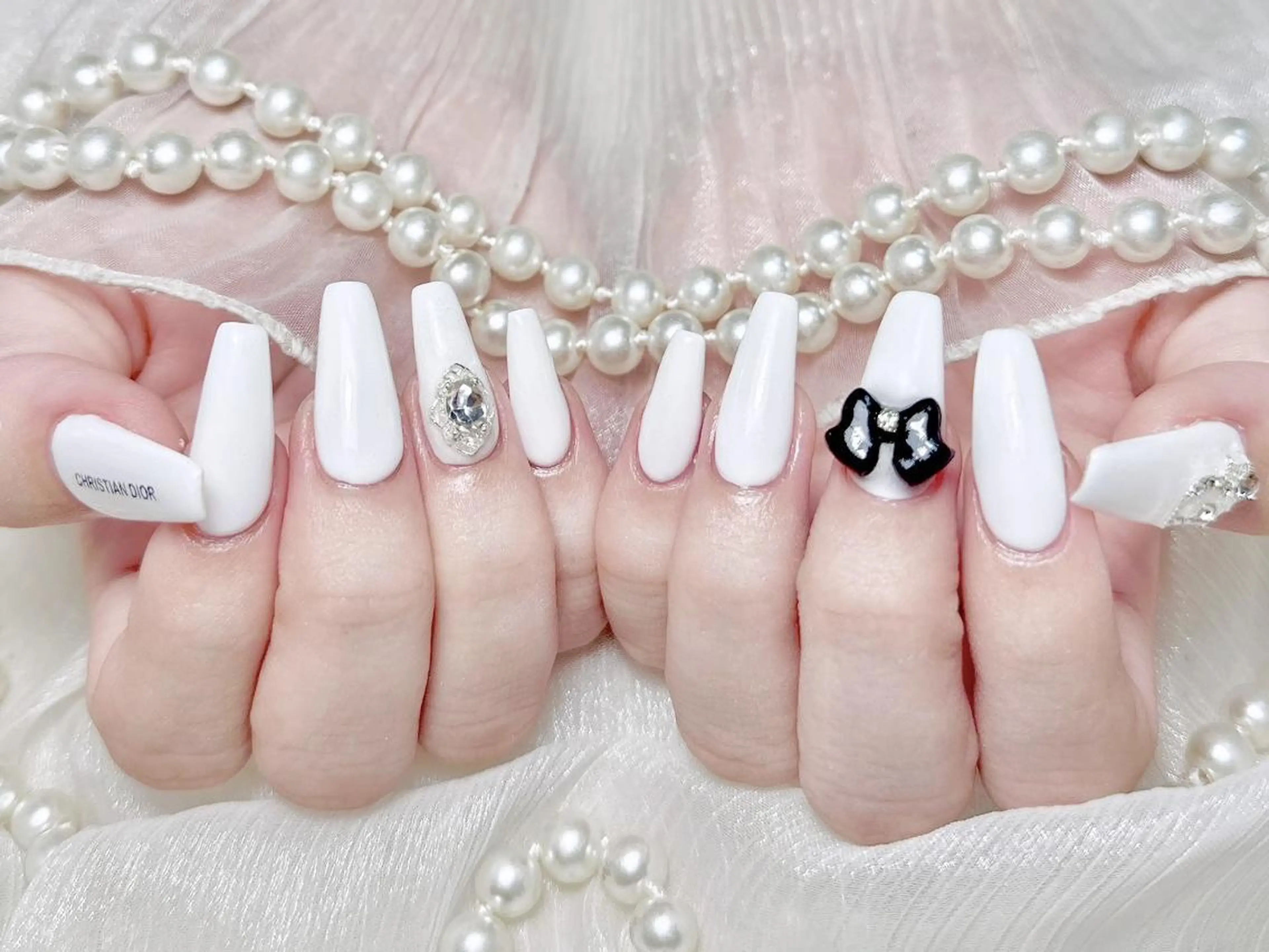 ネイル Hanya 🌈のネイルデザイン