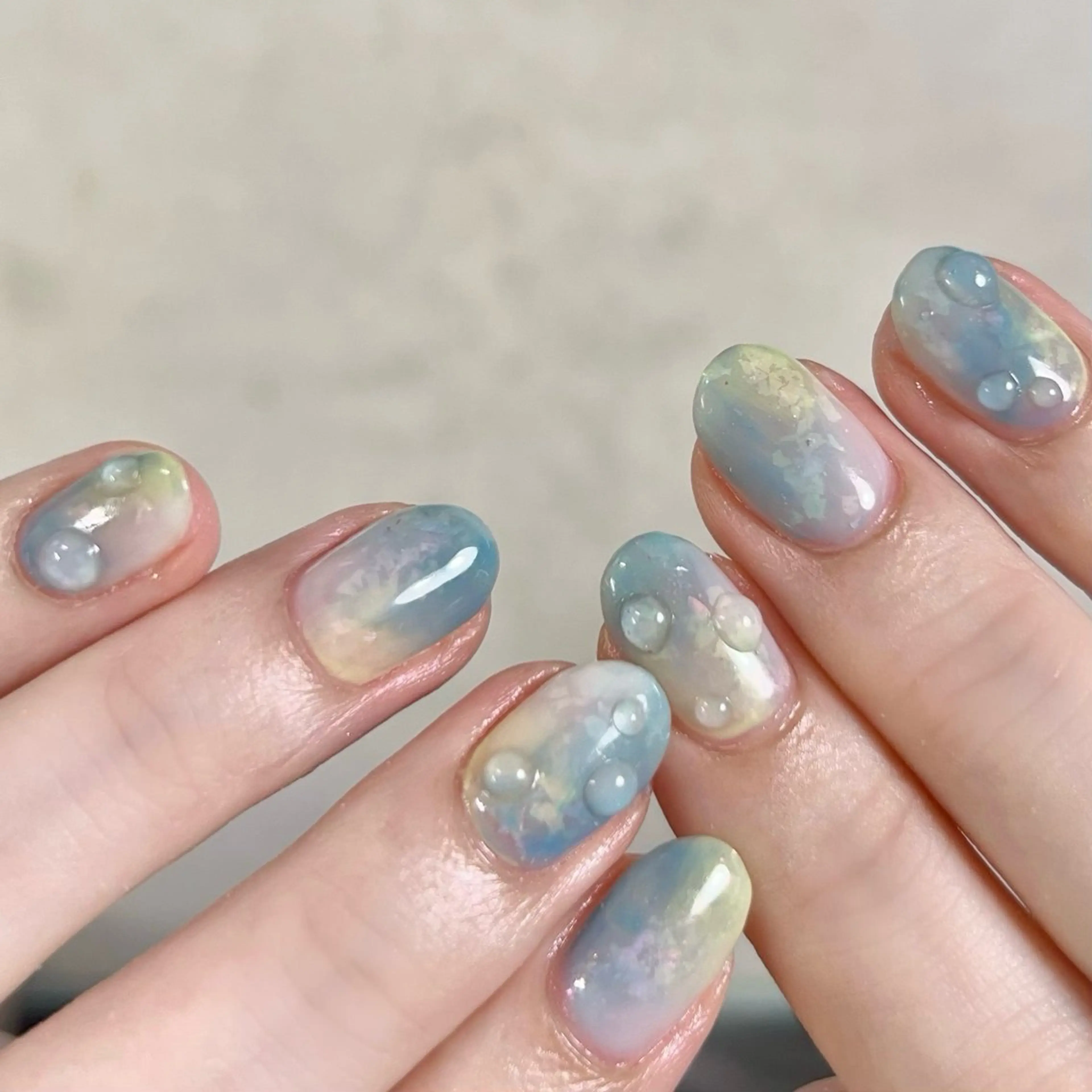 ネイル ブルー 黄色 muum_nail 新宿2分 三丁目1分のネイルデザイン