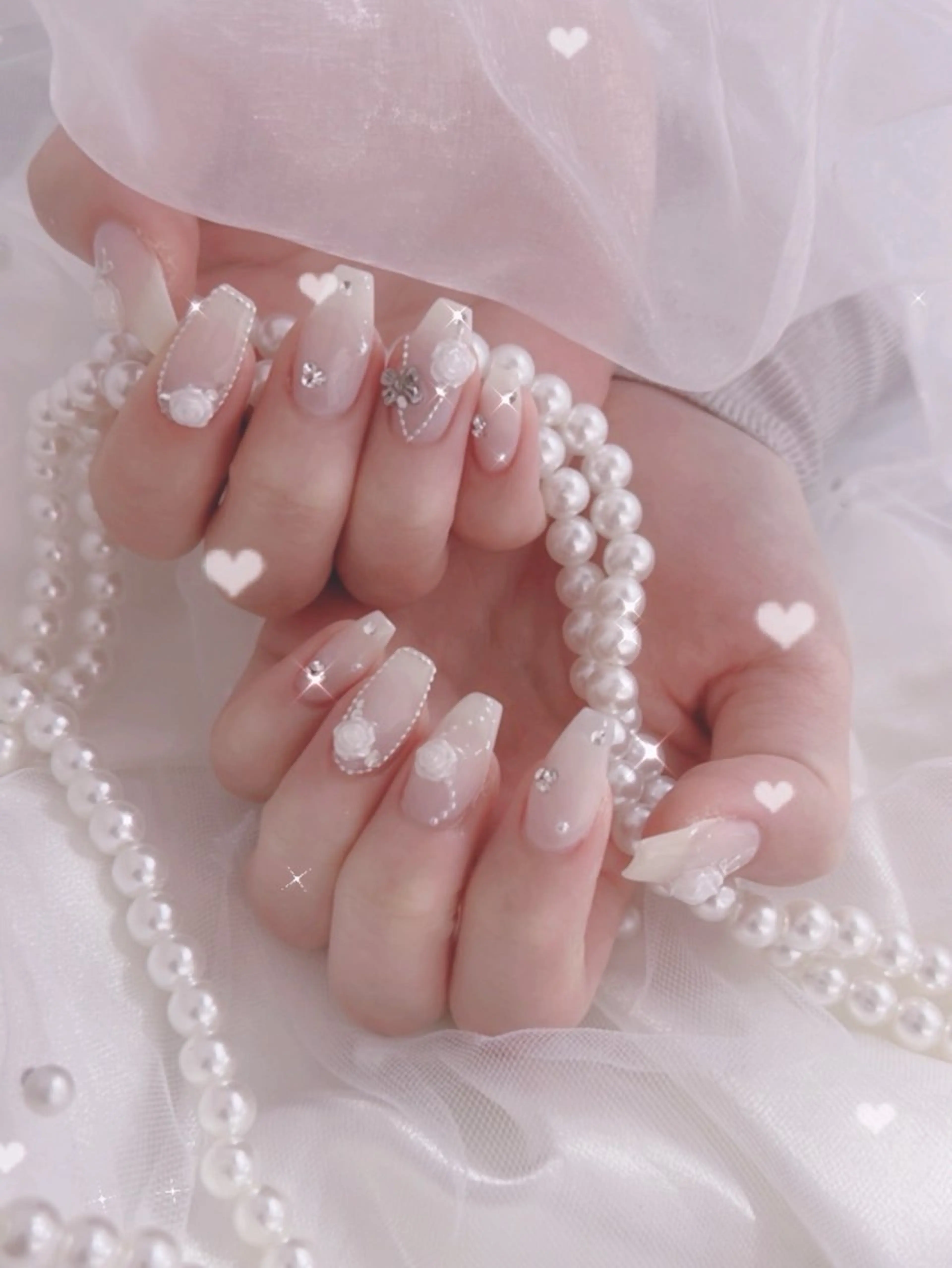 ネイル ハンドネイル emu m.uのネイルデザイン