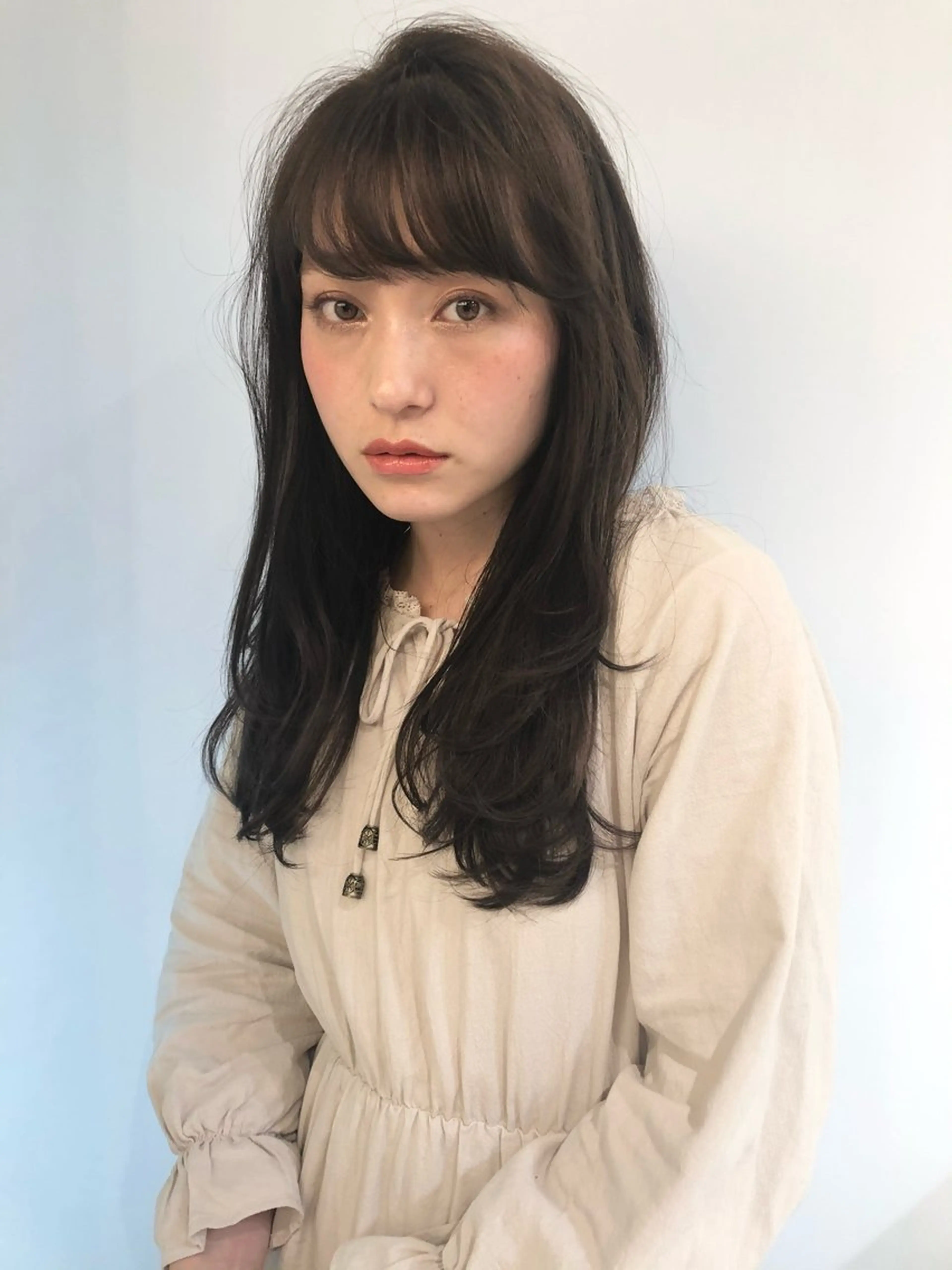 ミディアム カラー ブリーチ ケアブリーチ ダブルカラー ハイライトカラー インナーカラー カット ヘアカラー 朝がラクになるパーマ トウバルタイキのヘアスタイル