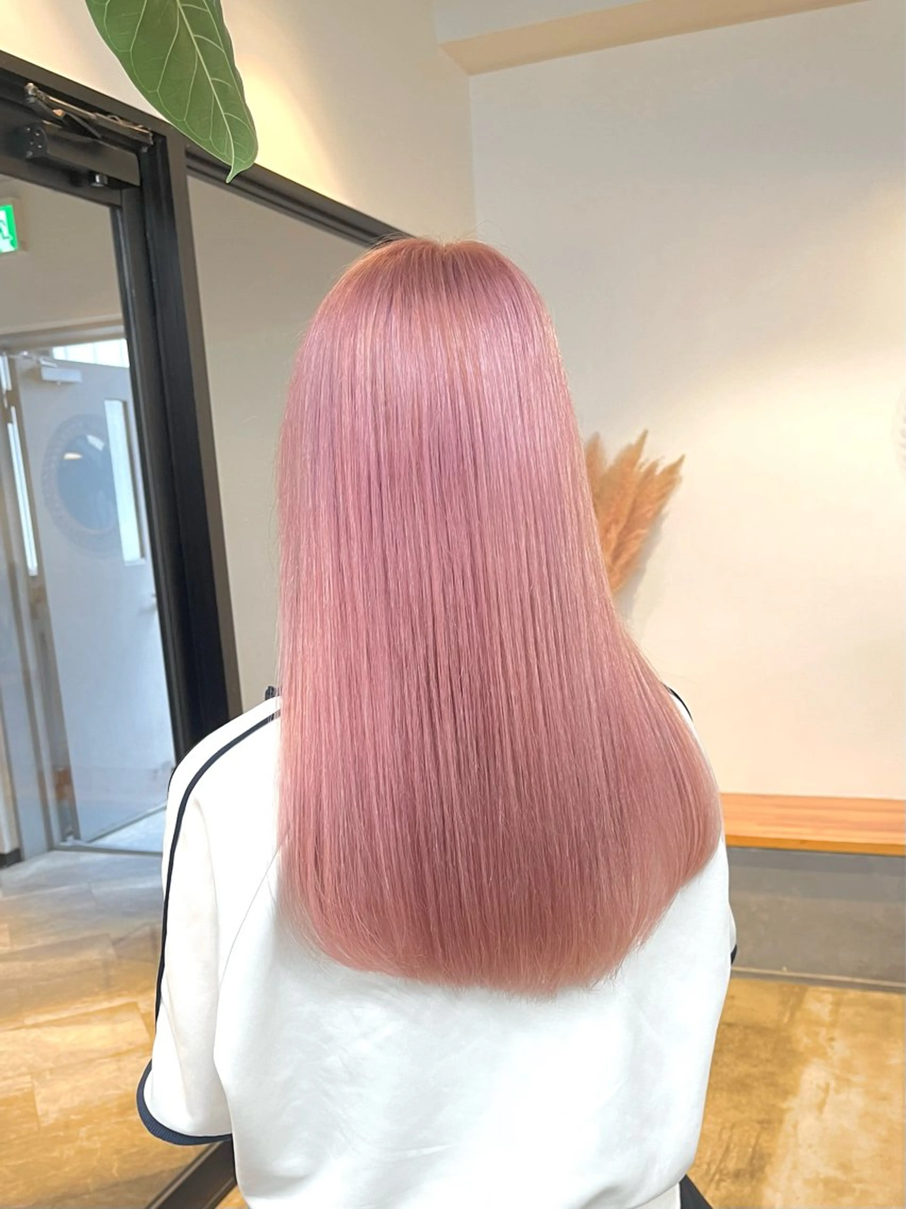 セミロング カラー ヘアカラー ハイトーンカラ ー/小川のヘアスタイル