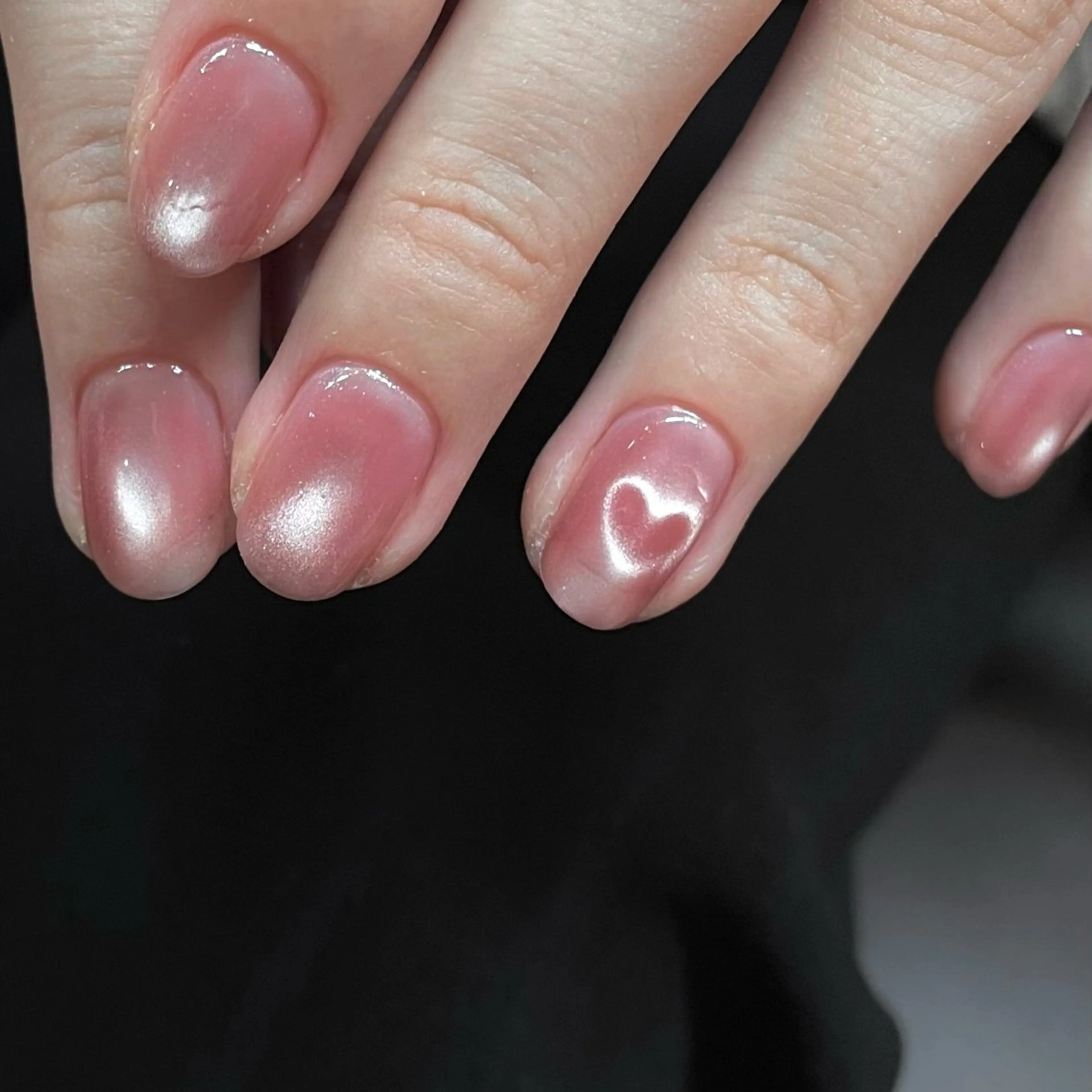 ネイル ハート ハンドネイル F room 表参道のネイルデザイン