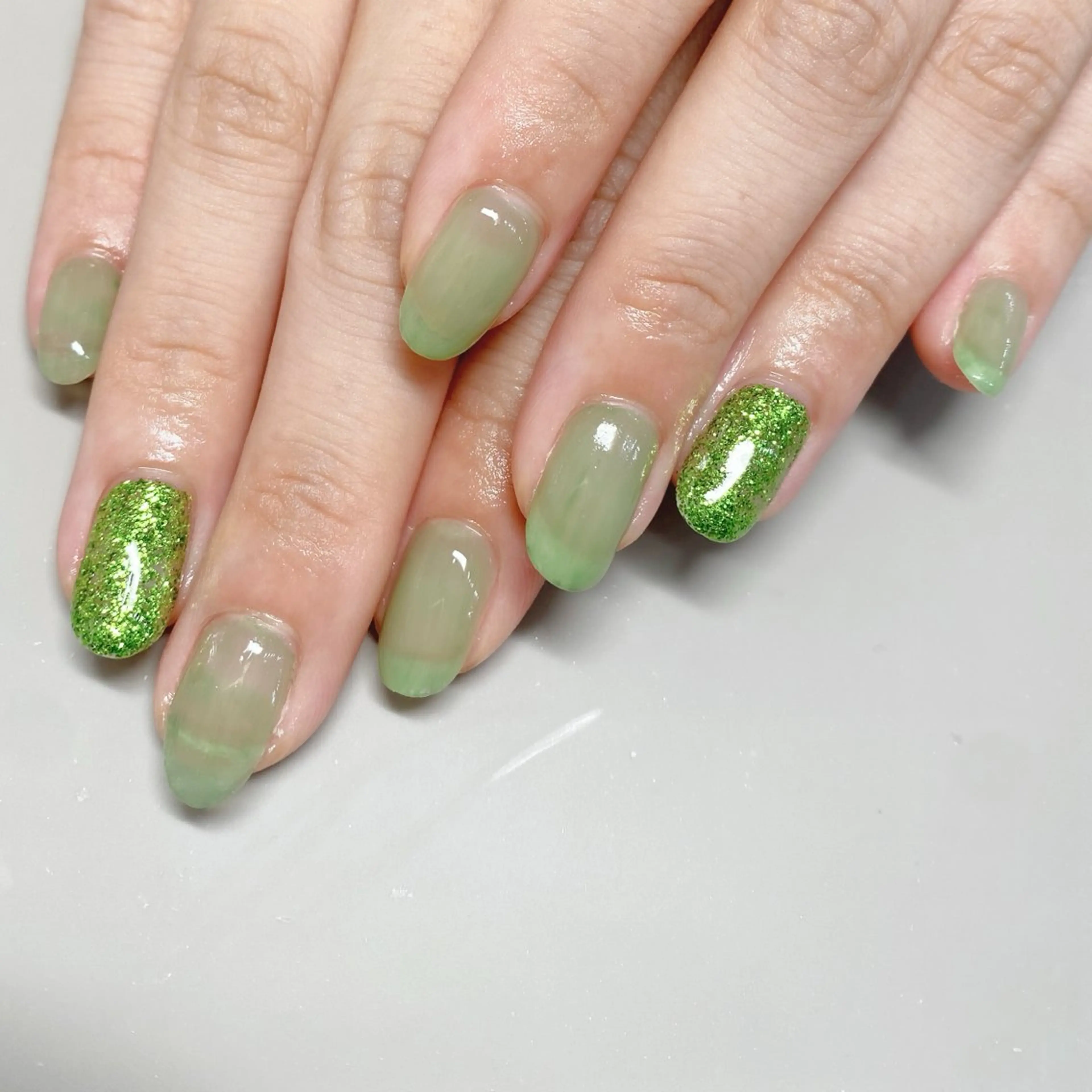 ネイル 艶/マグネット/網紅 /韓国/岩下りほのネイルデザイン